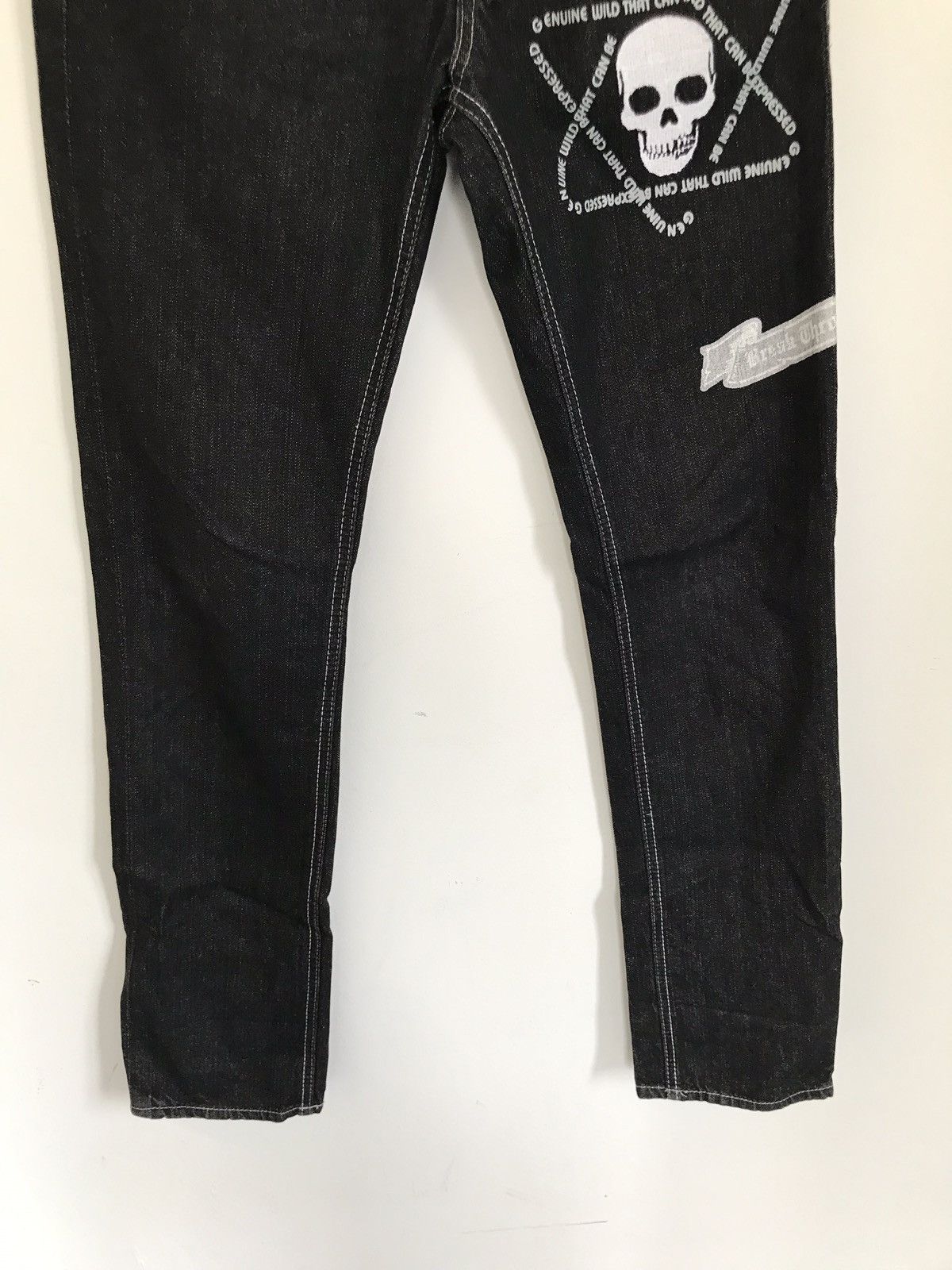 Japanese Brand × Seditionaries Vintage Japanese Brand Wild Life Embroidered Skull Jeans Size US 29 - 9 Thumbnail