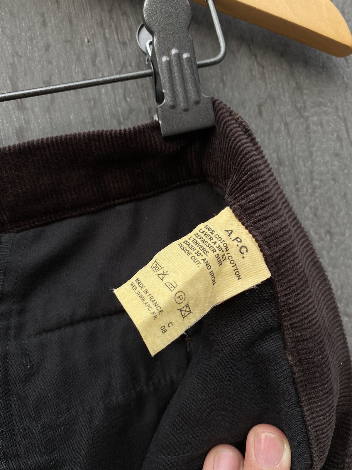 A.P.C. A.P.C. corduroy brown pants size S/M made in france Size US 31 - 8 Thumbnail
