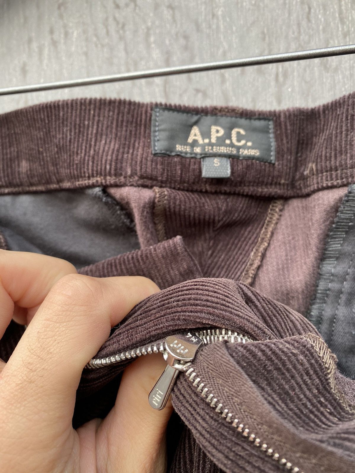A.P.C. A.P.C. corduroy brown pants size S/M made in france Size US 31 - 7 Thumbnail