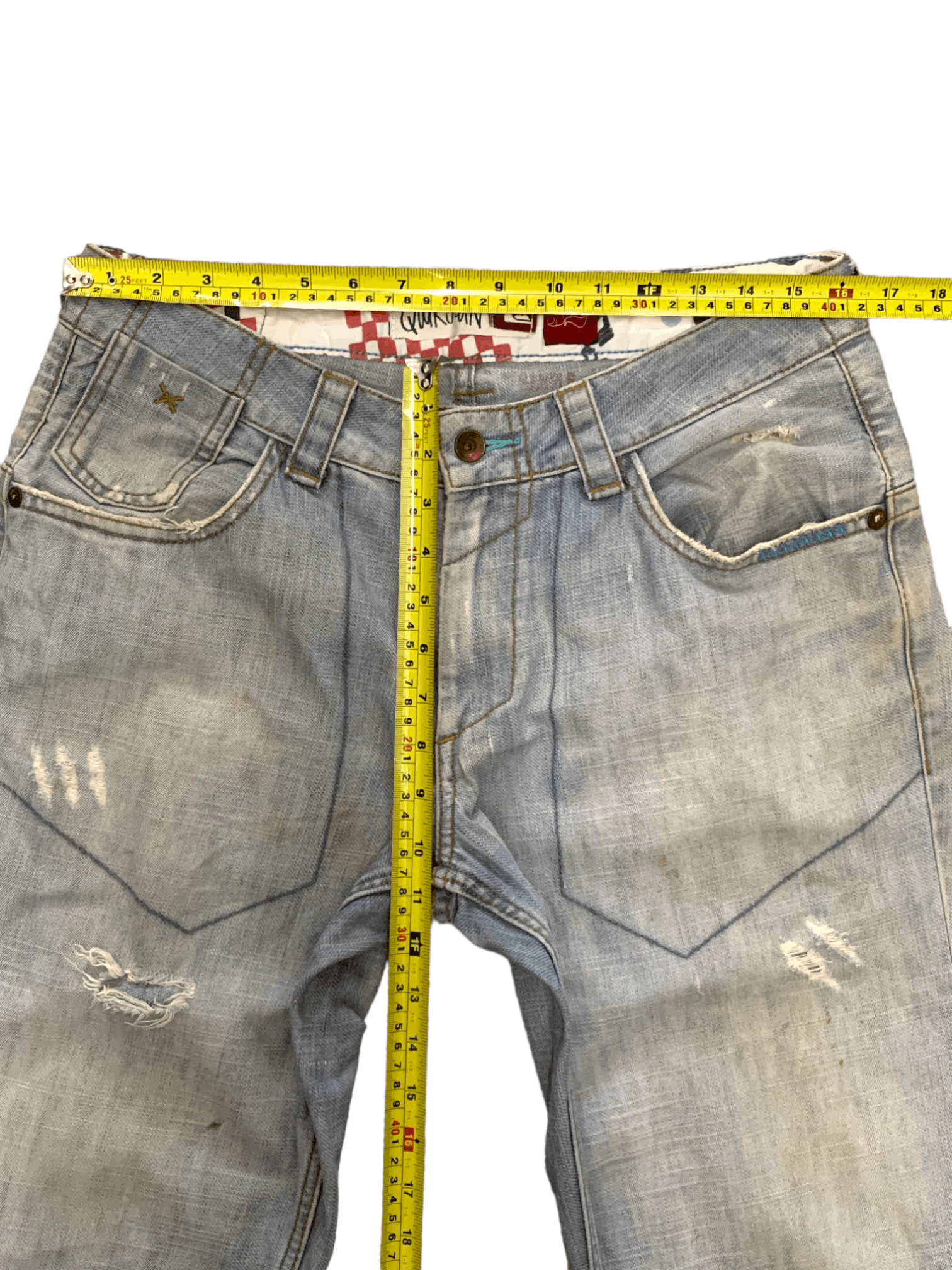 Japanese Brand × Quiksilver Vintage Quiksilver Light Blue Wash Distressed Baggy Jeans Size US 32 / EU 48 - 13 Thumbnail