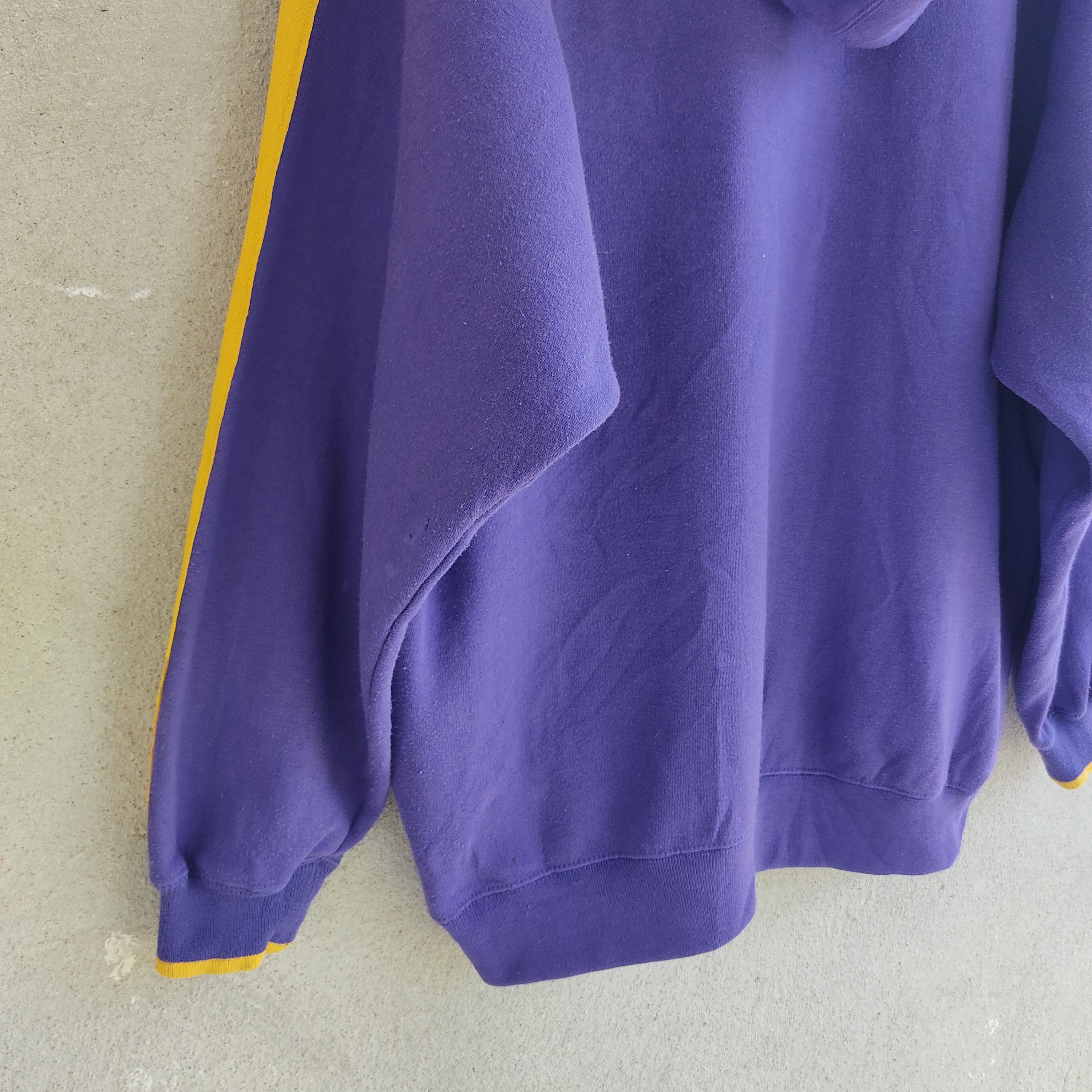 Lee × NFL × Vintage Lee Sport Viking Nfl Big Logo Emberoided Purple Hoodie Size US L / EU 52-54 / 3 - 14 Thumbnail
