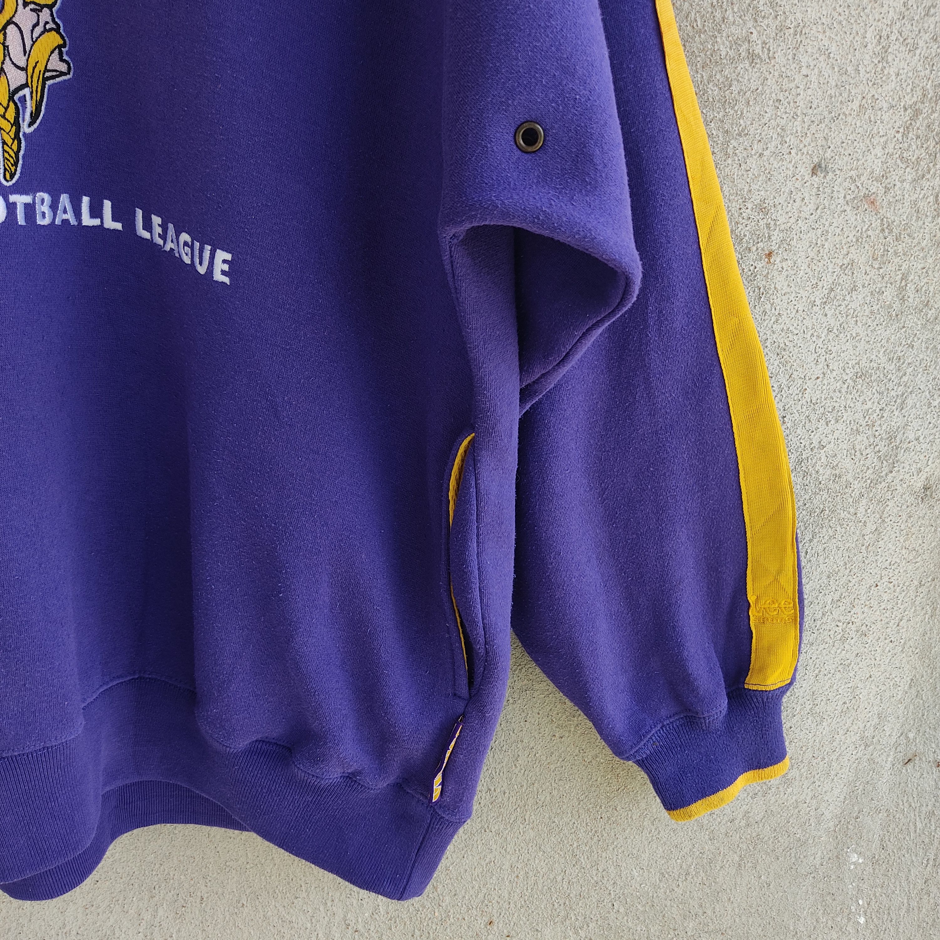 Lee × NFL × Vintage Lee Sport Viking Nfl Big Logo Emberoided Purple Hoodie Size US L / EU 52-54 / 3 - 9 Thumbnail