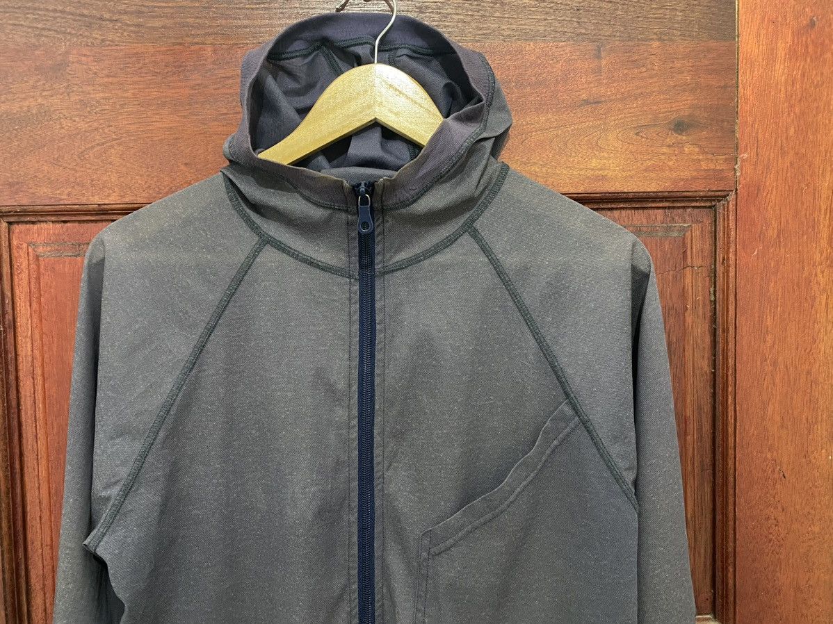 Final Home 🔥 Steal 🔥 Vintage Final Home Lightweight Survival Jacket Size US M / EU 48-50 / 2 - 5 Thumbnail