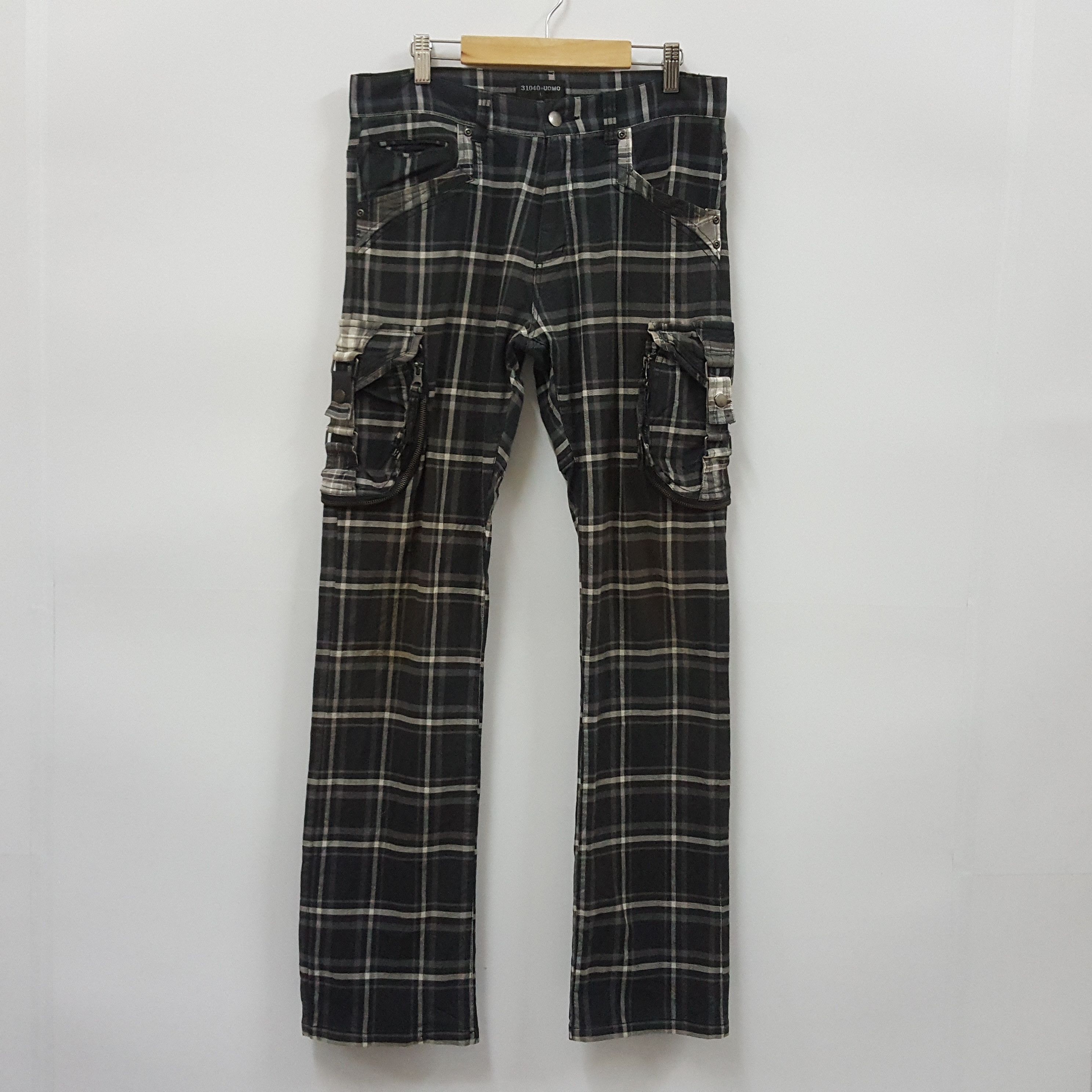 image of Vintage Nova Check Design Trousers Pants in Black, Men's (Size 31)
