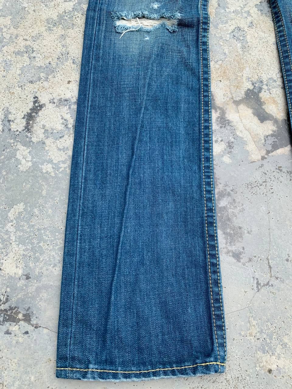 Japanese Brand Vintage SLY Low Waist Distressed Goth Denim Jeans Size US 28 / EU 44 - 6 Thumbnail
