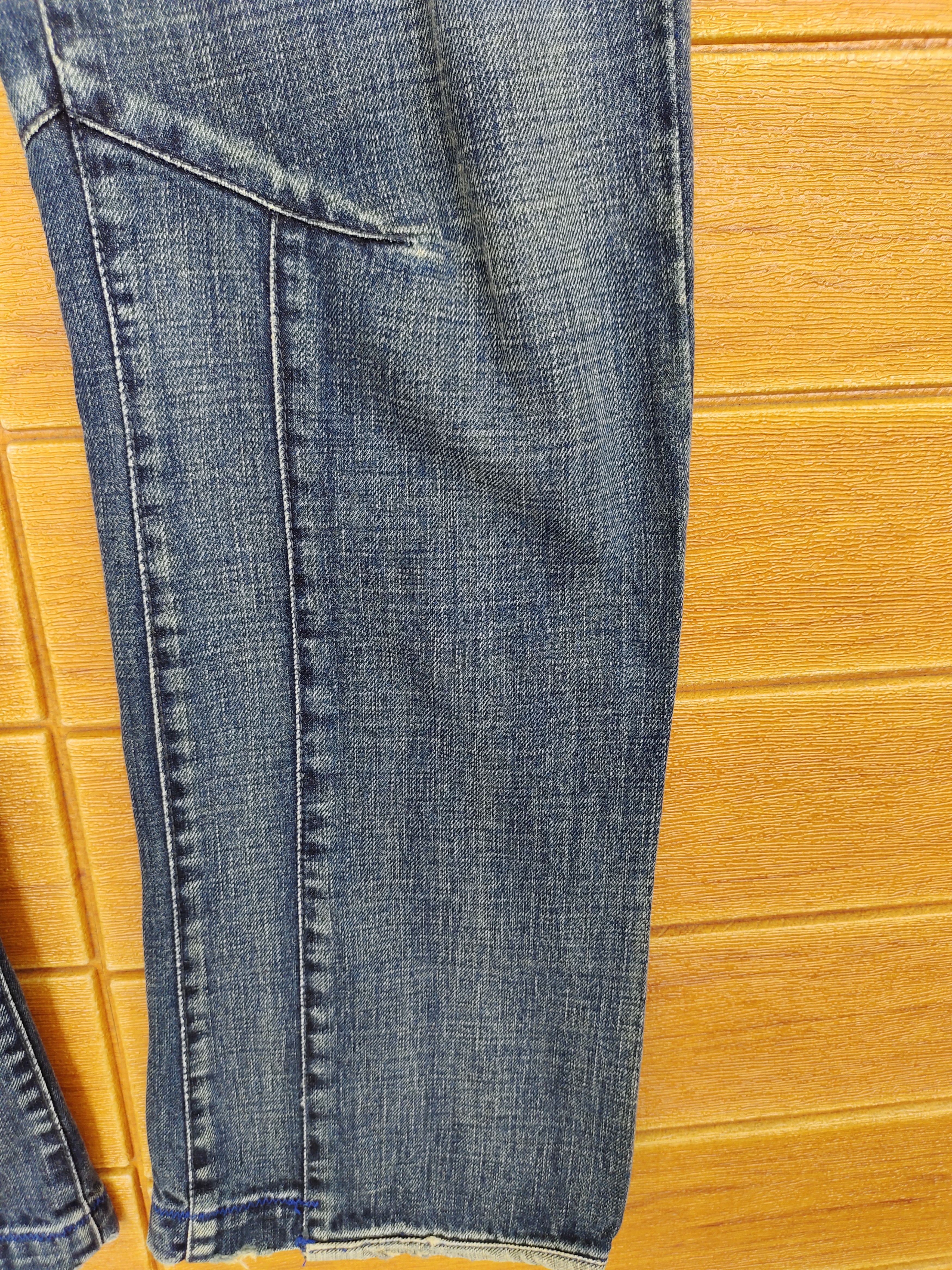 Le Grande Bleu (L.G.B.) Flare Jeans 55DSL Curve Leg Denim Jeans Boot cut Size US 29 - 17 Thumbnail