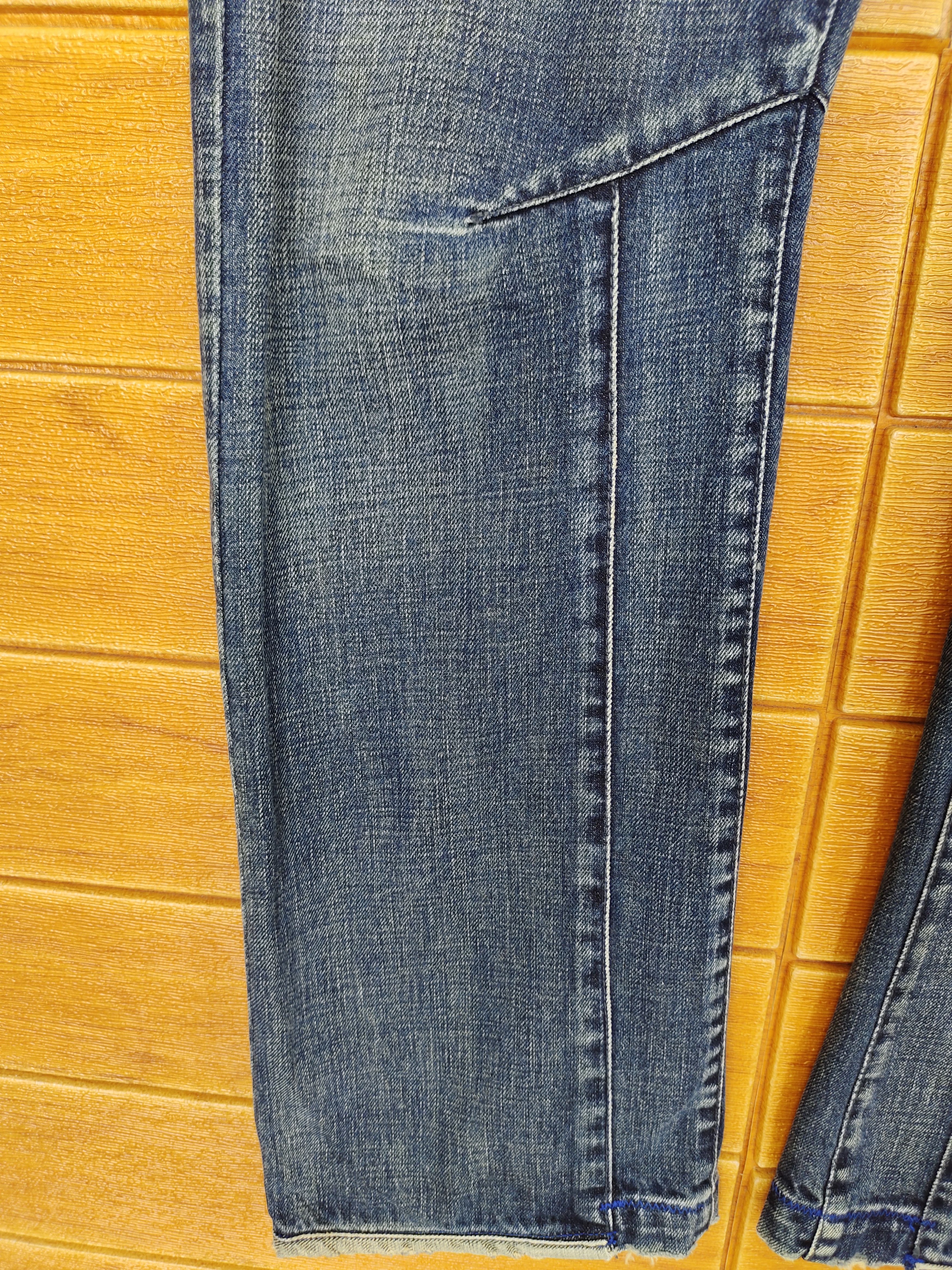 Le Grande Bleu (L.G.B.) Flare Jeans 55DSL Curve Leg Denim Jeans Boot cut Size US 29 - 18 Thumbnail