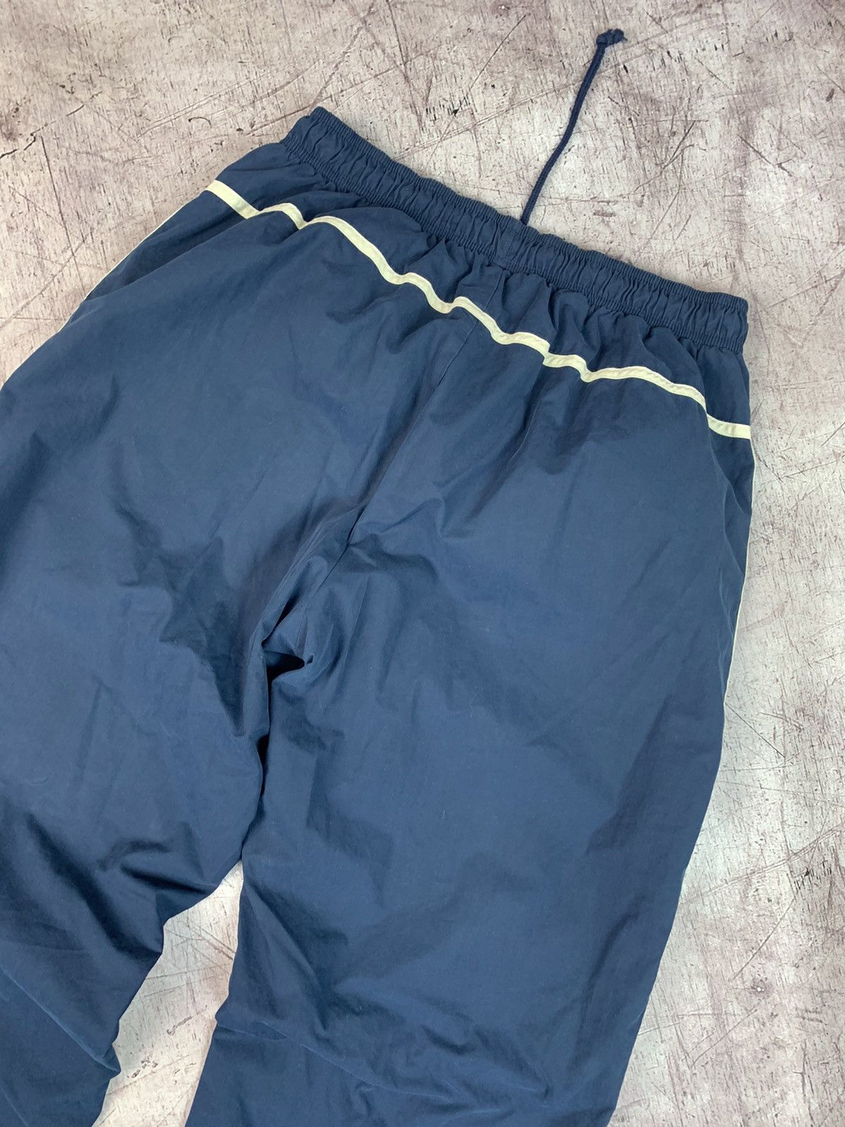 Nike Nike Vintage Mens Nylon Pants Drill Style Size US 34 / EU 50 - 11 Thumbnail