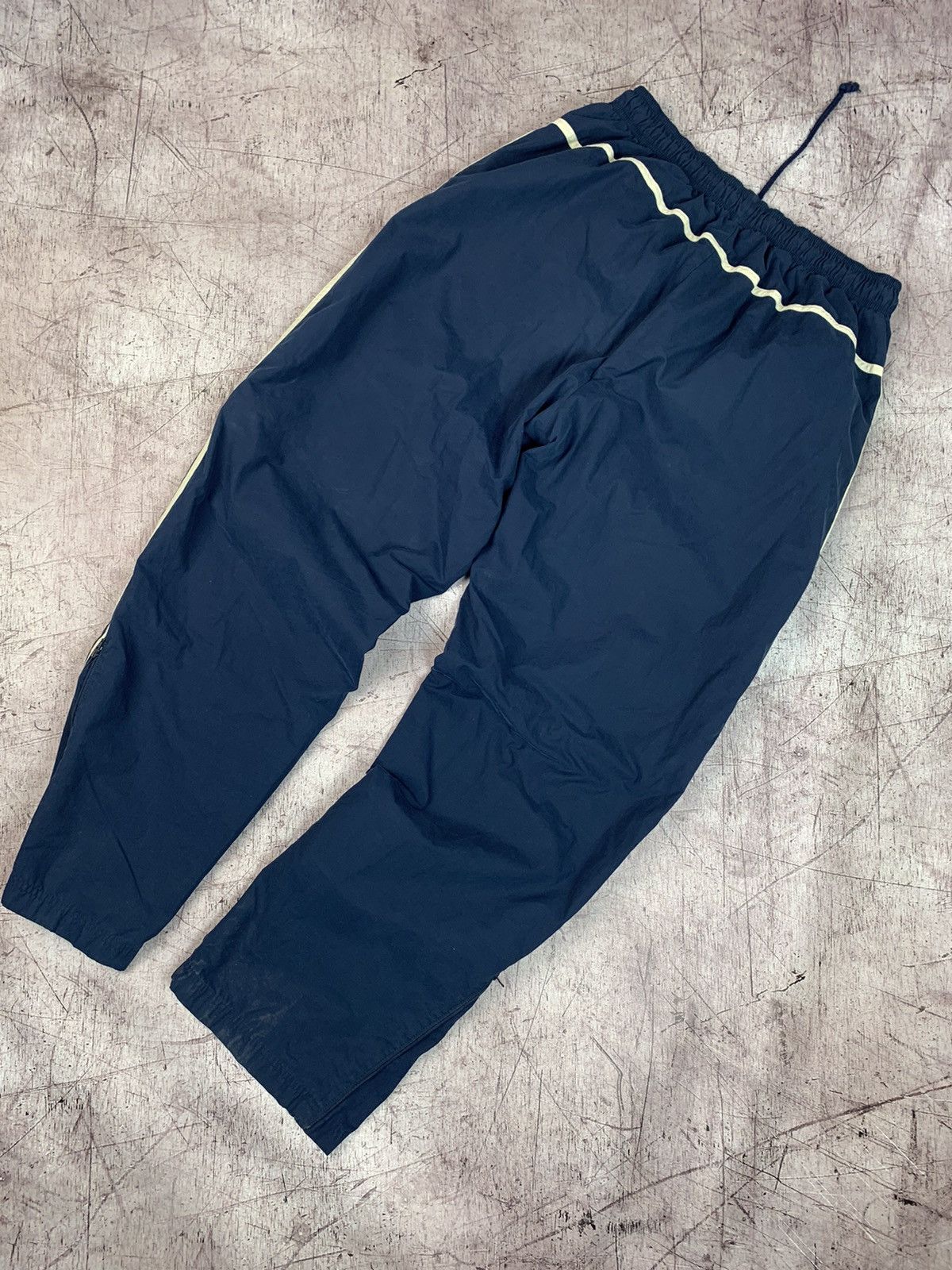 Nike Nike Vintage Mens Nylon Pants Drill Style Size US 34 / EU 50 - 2 Thumbnail