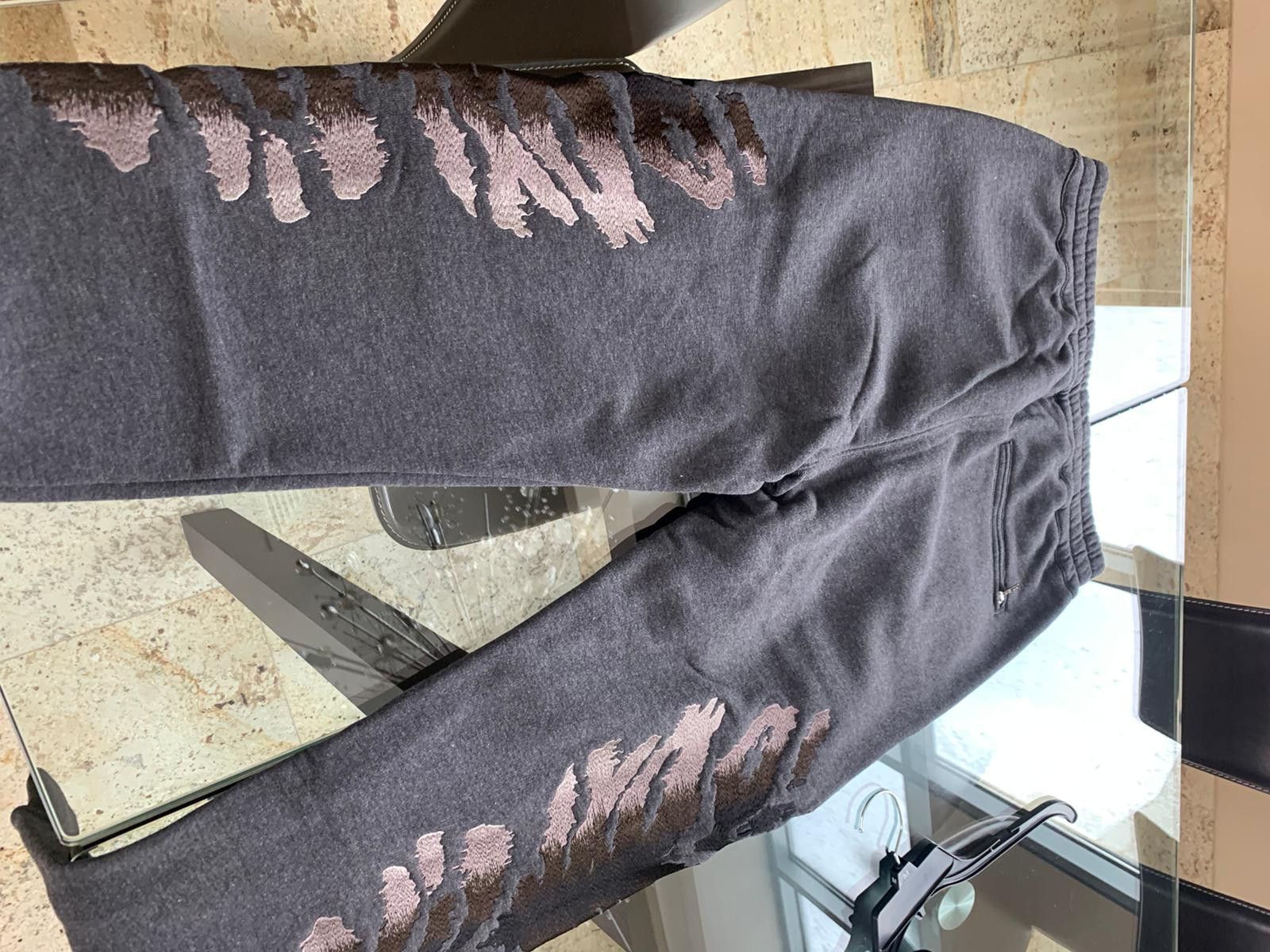 Alexander McQueen Floral Trim Jogger in Grey Size US 34 / EU 50 - 14 Thumbnail