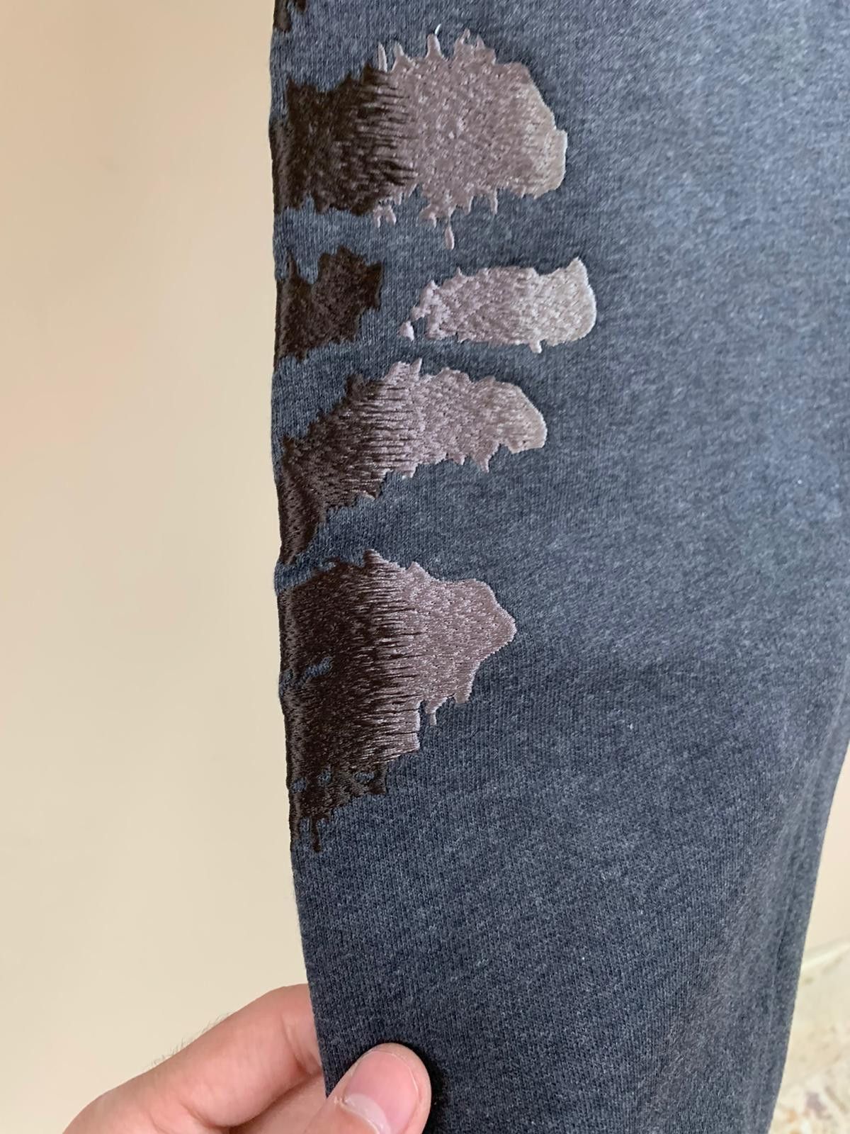 Alexander McQueen Floral Trim Jogger in Grey Size US 34 / EU 50 - 5 Thumbnail