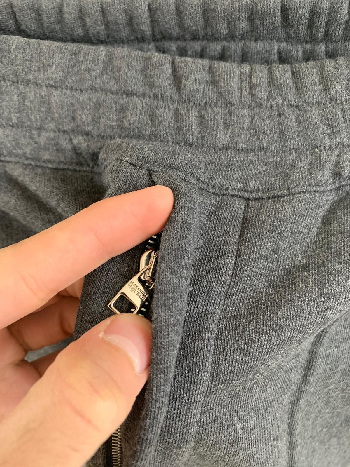 Alexander McQueen Side Zip Joggers in Grey Size US 30 / EU 46 - 5 Thumbnail