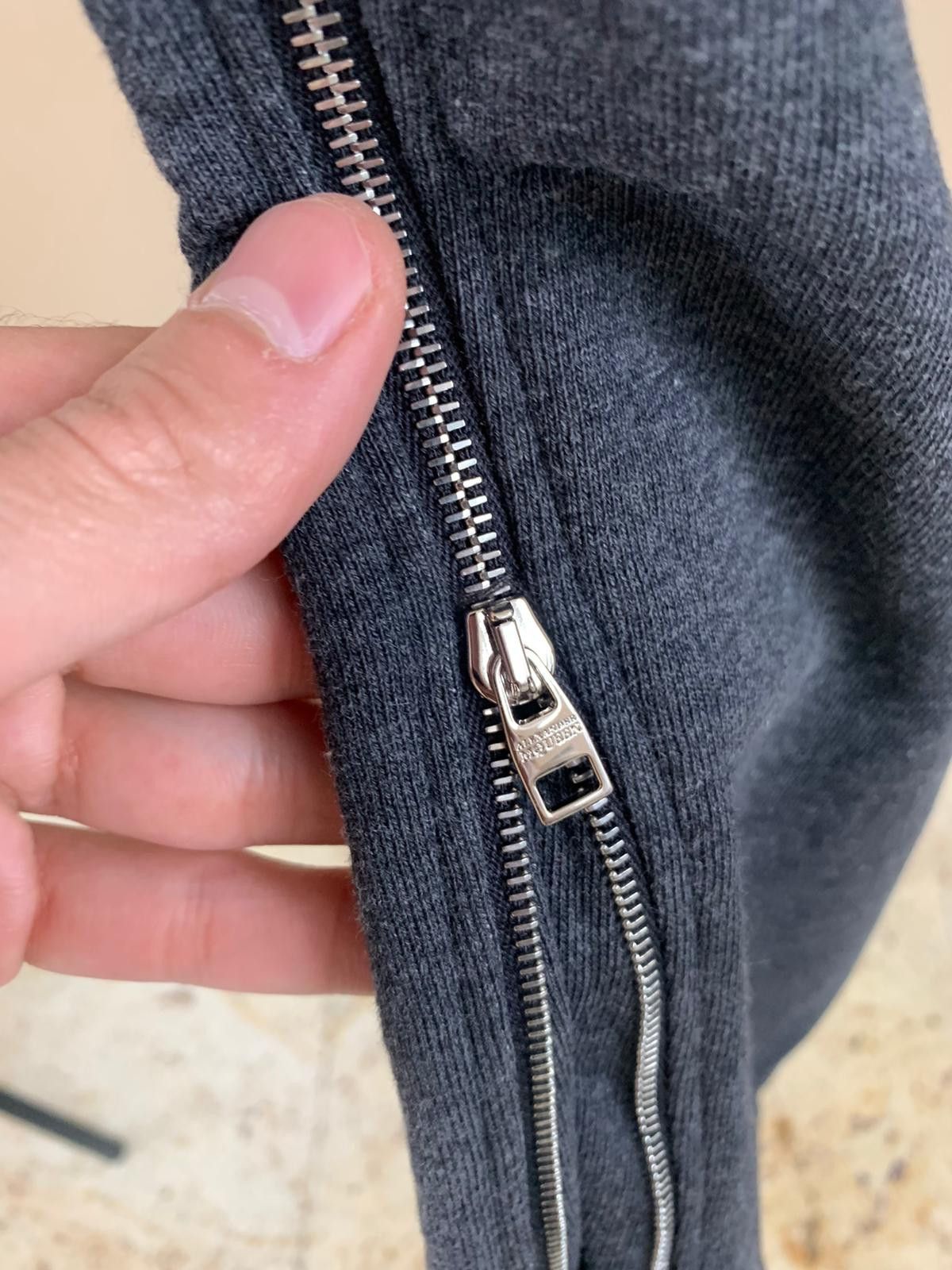 Alexander McQueen Side Zip Joggers in Grey Size US 30 / EU 46 - 3 Thumbnail