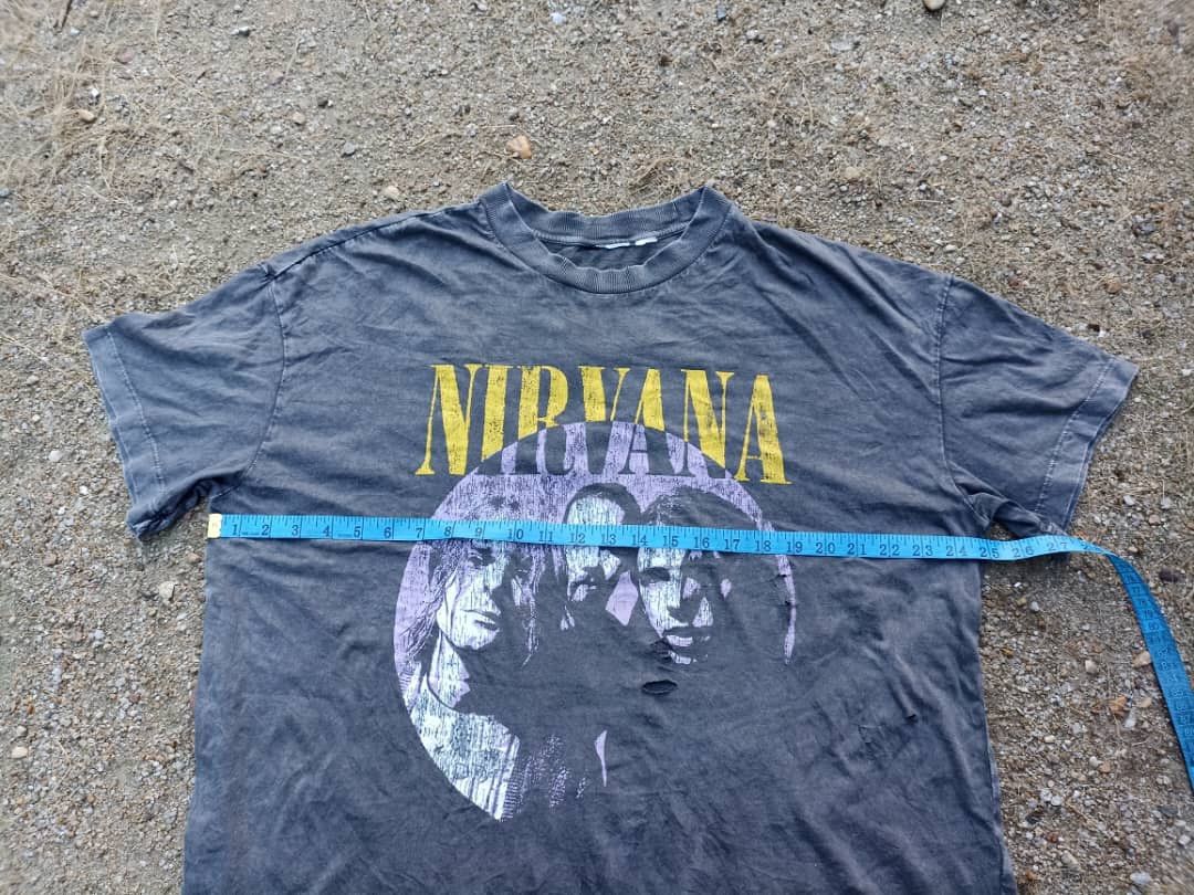 Vintage Vintage Nirvana Y2K (Faded) Size US L / EU 52-54 / 3 - 12 Thumbnail
