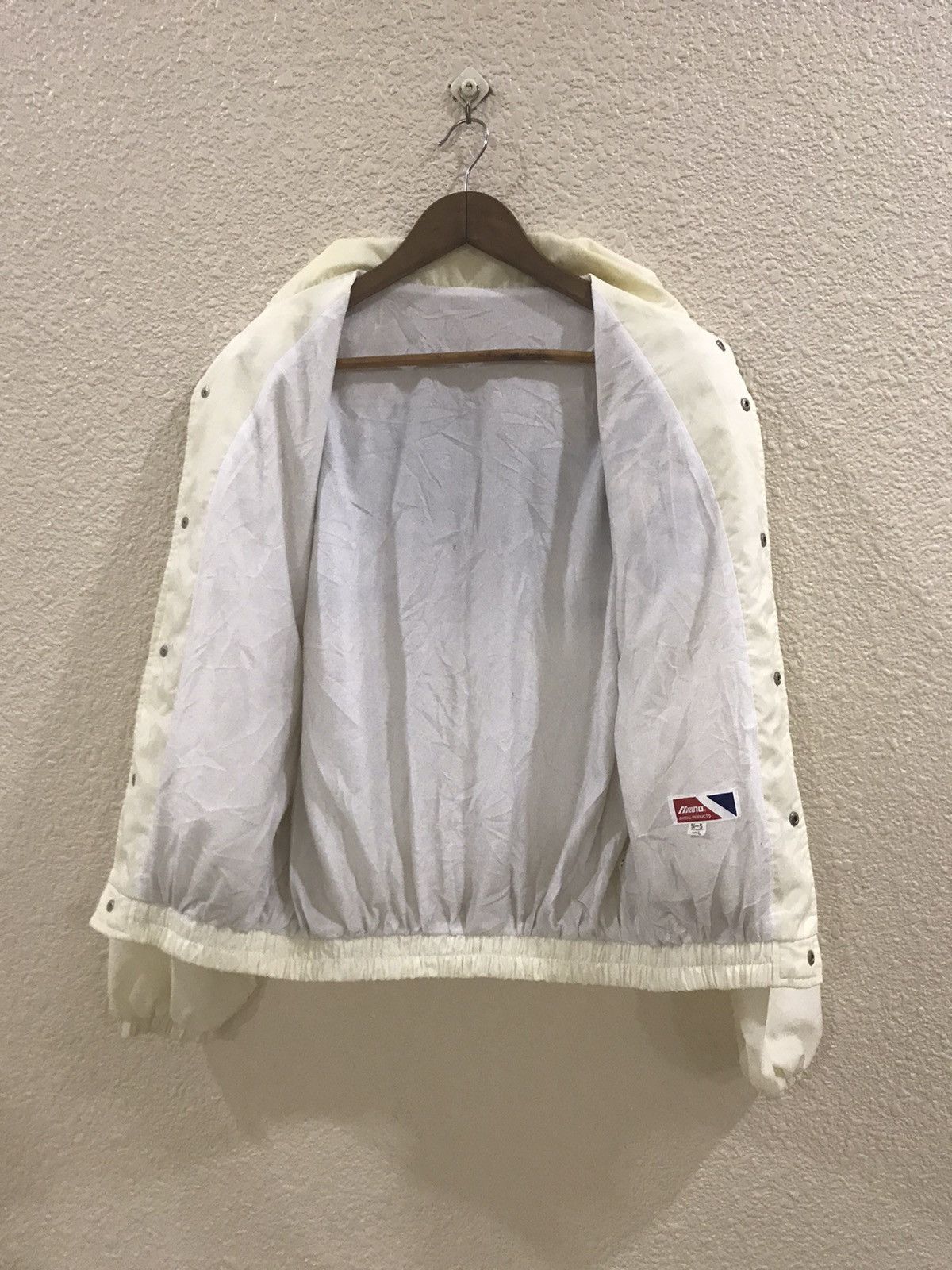 Mizuno BayStars by Mizuno baseball varsity light jacket Size US M / EU 48-50 / 2 - 9 Thumbnail