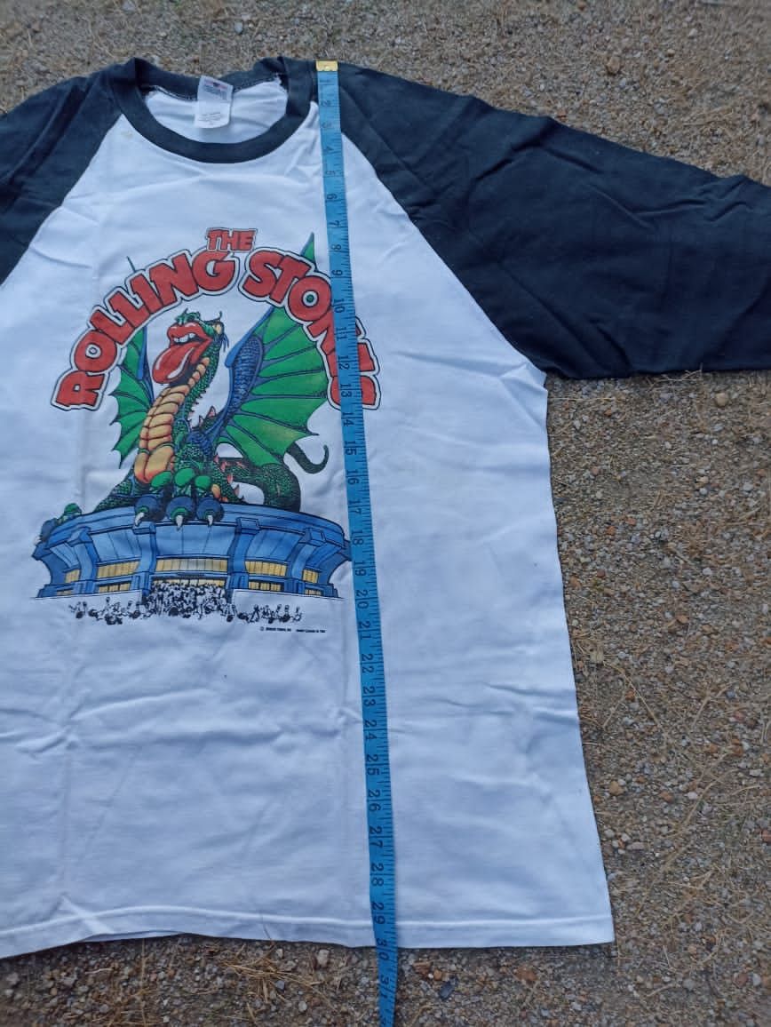 The Rolling Stones Vintage 3Q The Rolling Stones Dragon on Stadium Size US L / EU 52-54 / 3 - 13 Thumbnail