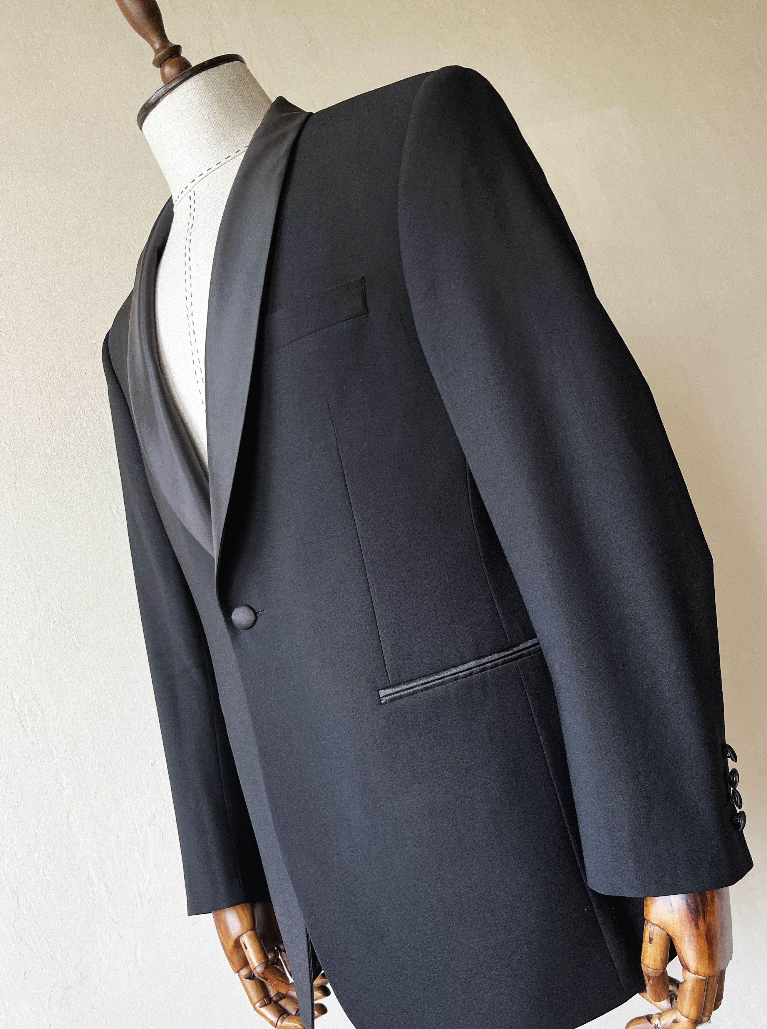 Vintage SuperFine Wool Men's Tuxedo - Pit to Pit 21.4in / 54.5cm Size 38R - 3 Thumbnail
