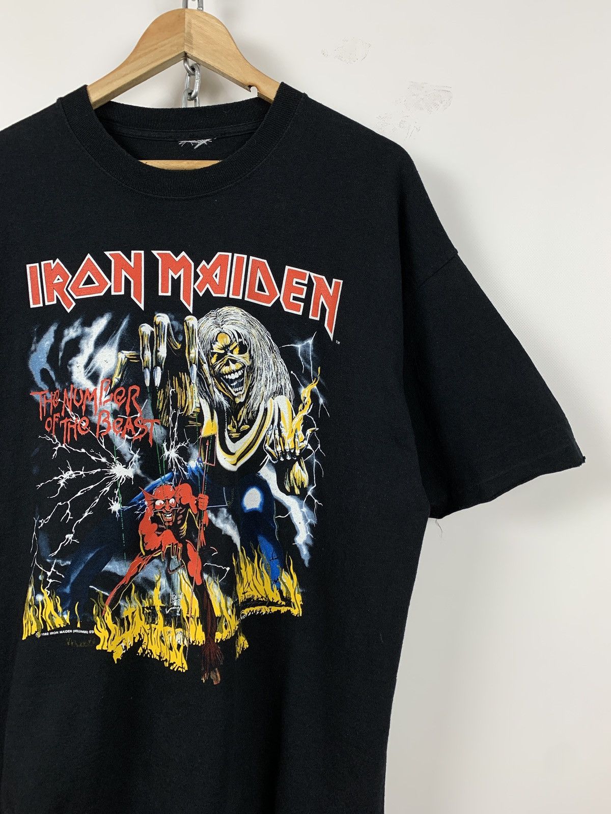 Band Tees 1982 Vintage Iron Maiden The Number Of The Beast T-Shirt Size US XL / EU 56 / 4 - 3 Thumbnail