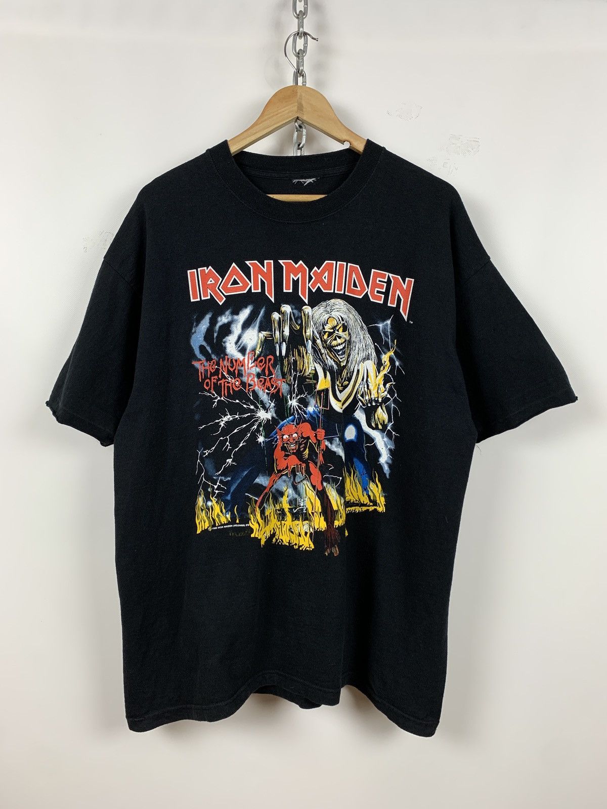 Band Tees 1982 Vintage Iron Maiden The Number Of The Beast T-Shirt Size US XL / EU 56 / 4 - 1 Thumbnail