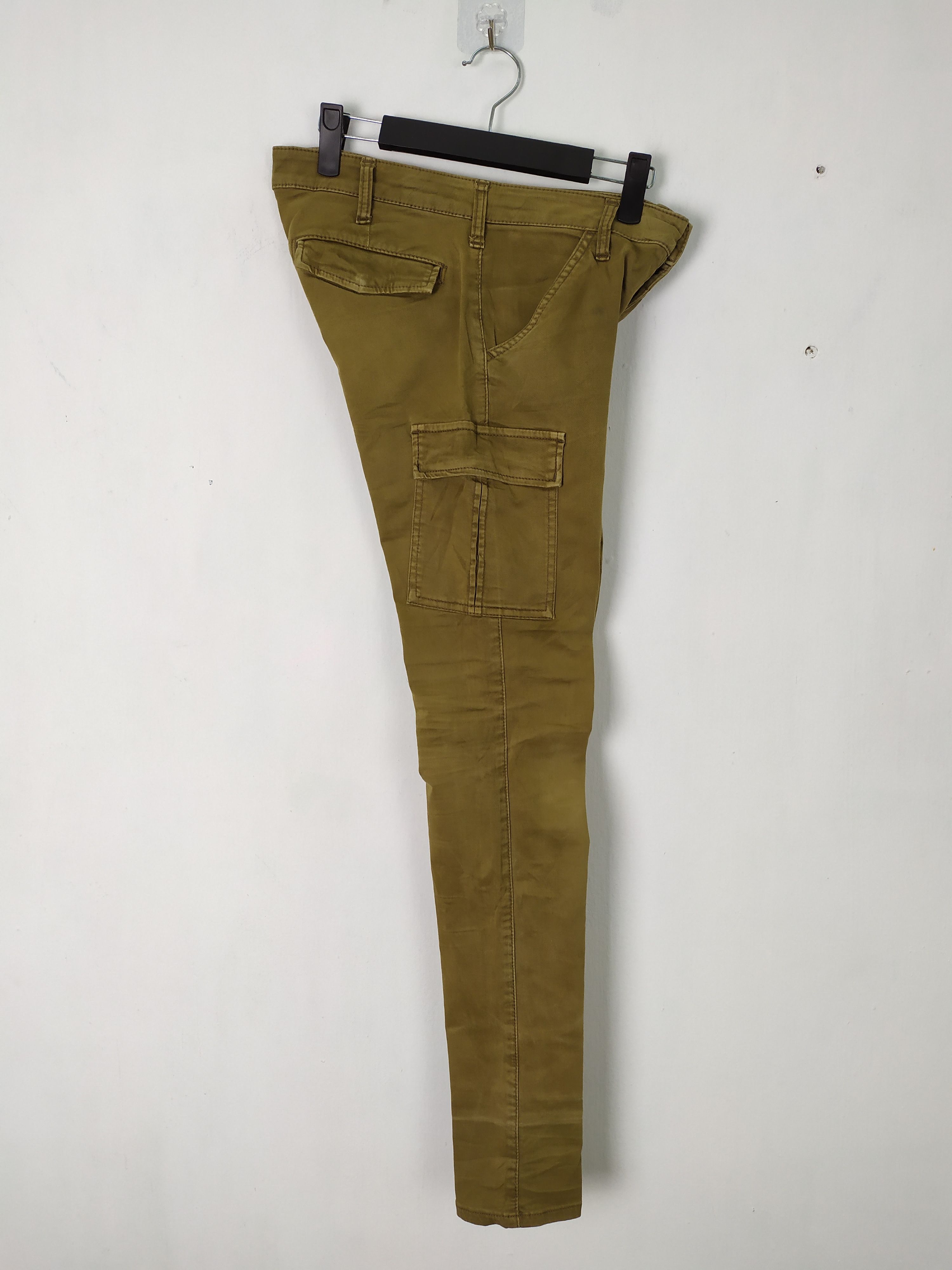 Japanese Brand VINTAGE CARGO PANTS SKINNY STYLE Size US 26 / EU 42 - 8 Thumbnail