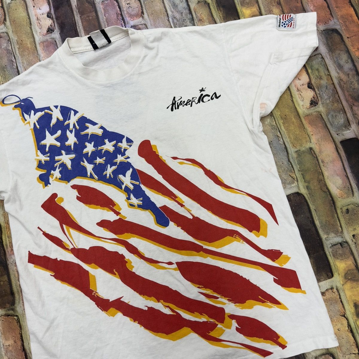 Vintage Vintage 1994 FIFA World Cup USA tee Size US L / EU 52-54 / 3 - 3 Thumbnail