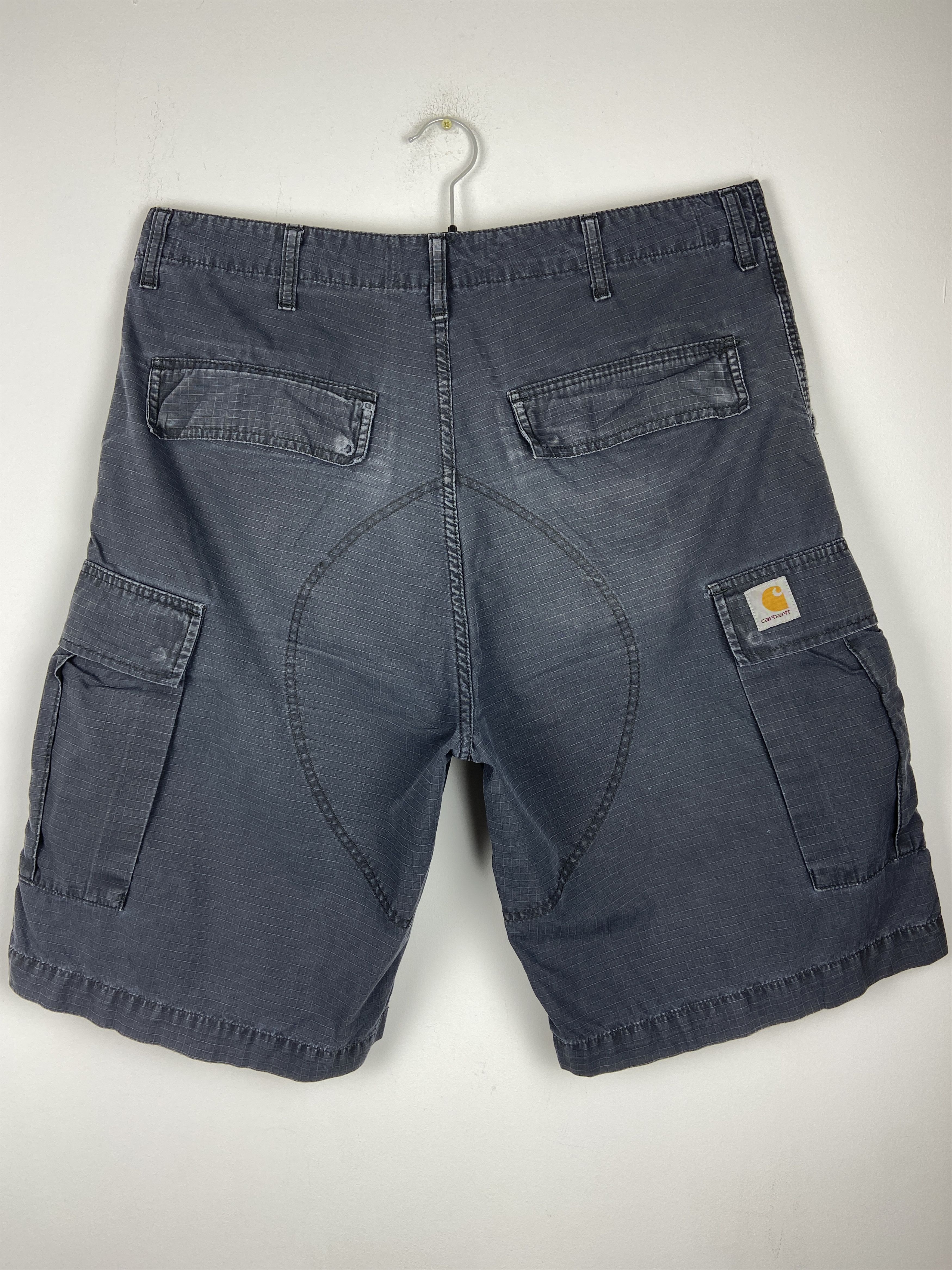 Carhartt Vintage Carhartt Multi Pocket Cargo Shorts Size US 34 / EU 50 - 1 Thumbnail
