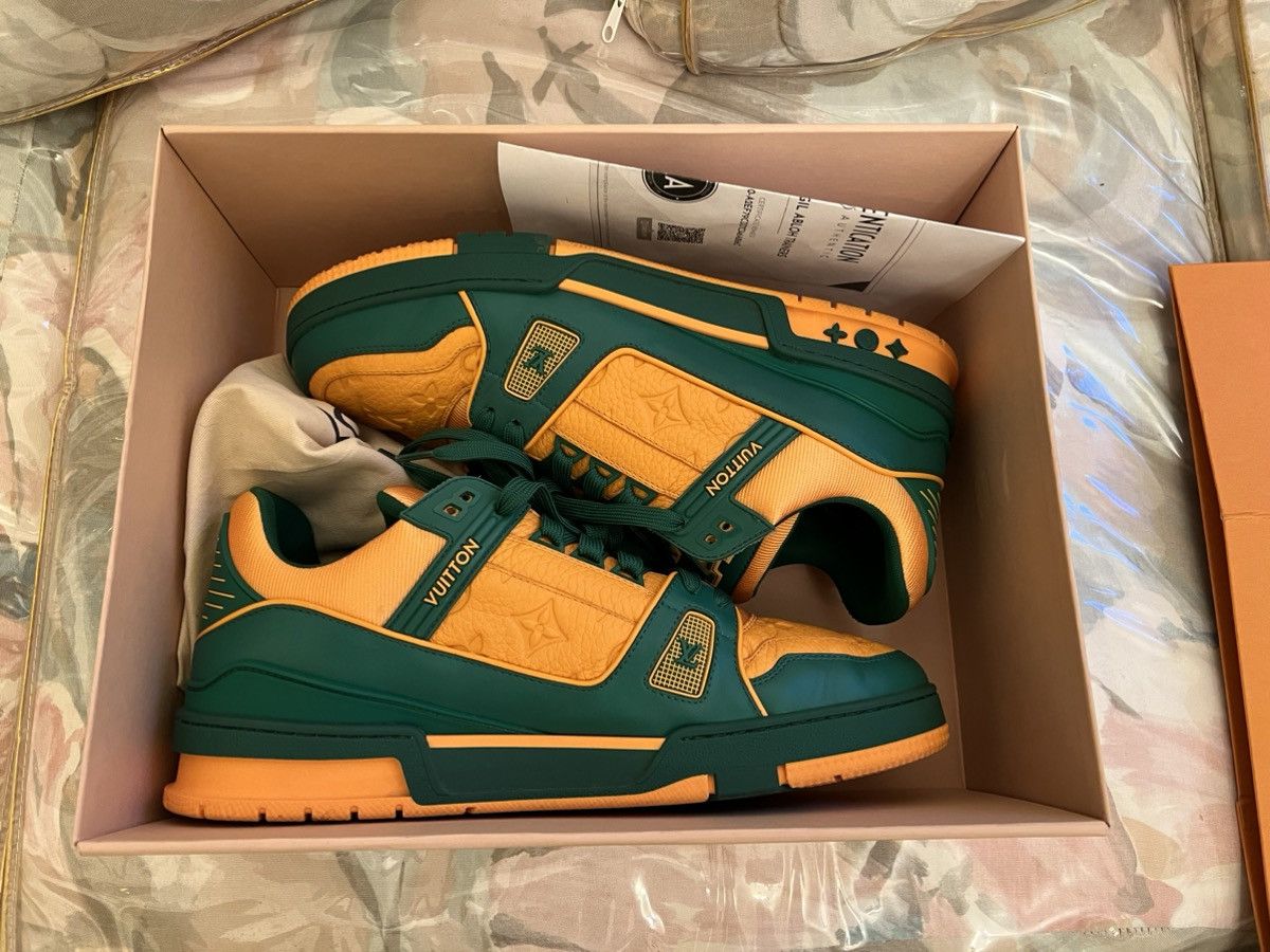 Louis Vuitton Louis Vuitton x Virgil Abloh “College Green” Trainer LV10 Size US 11 / EU 44 - 7 Thumbnail