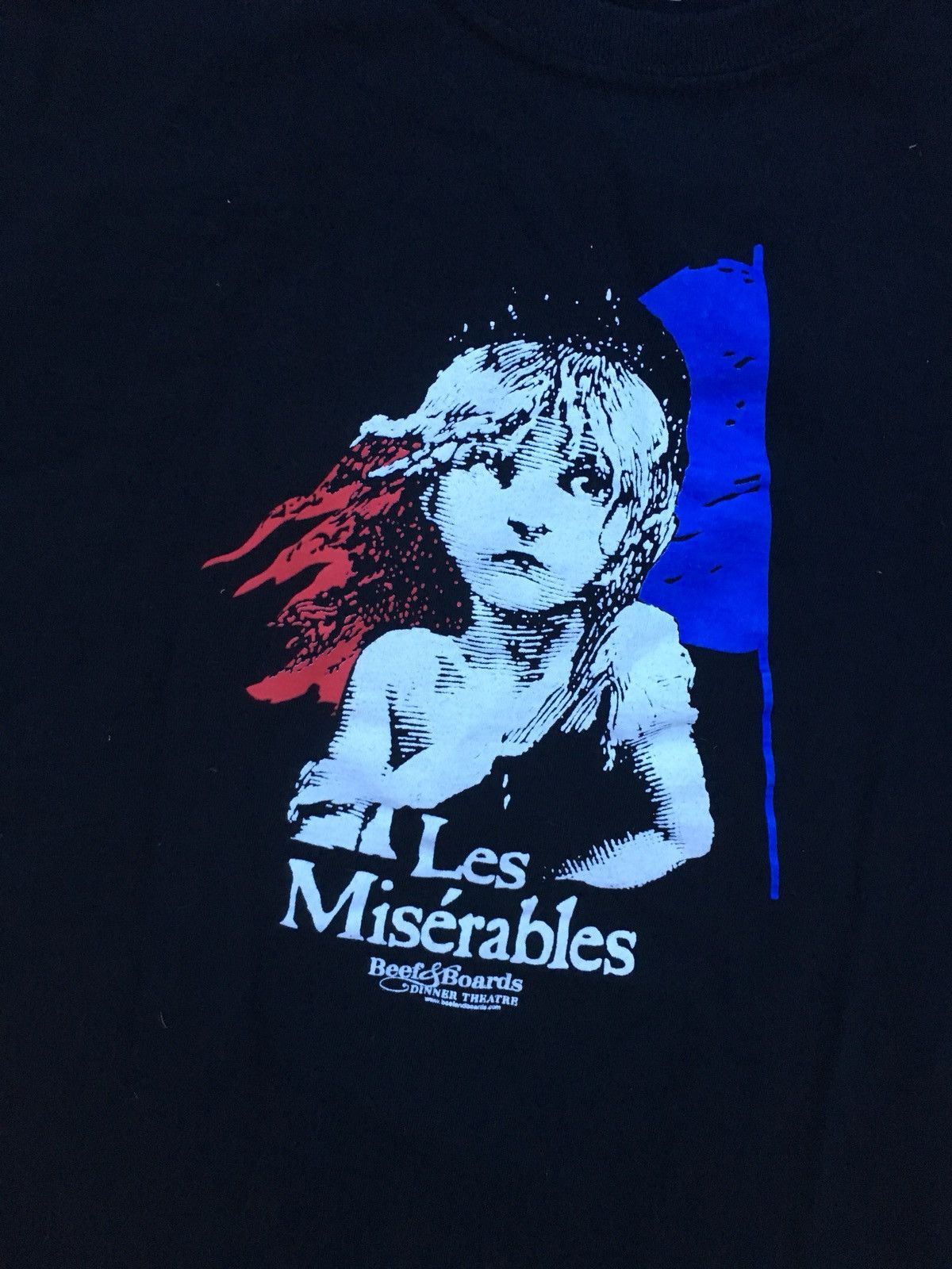 Vintage Les Miserables tee Size US S / EU 44-46 / 1 - 2 Thumbnail