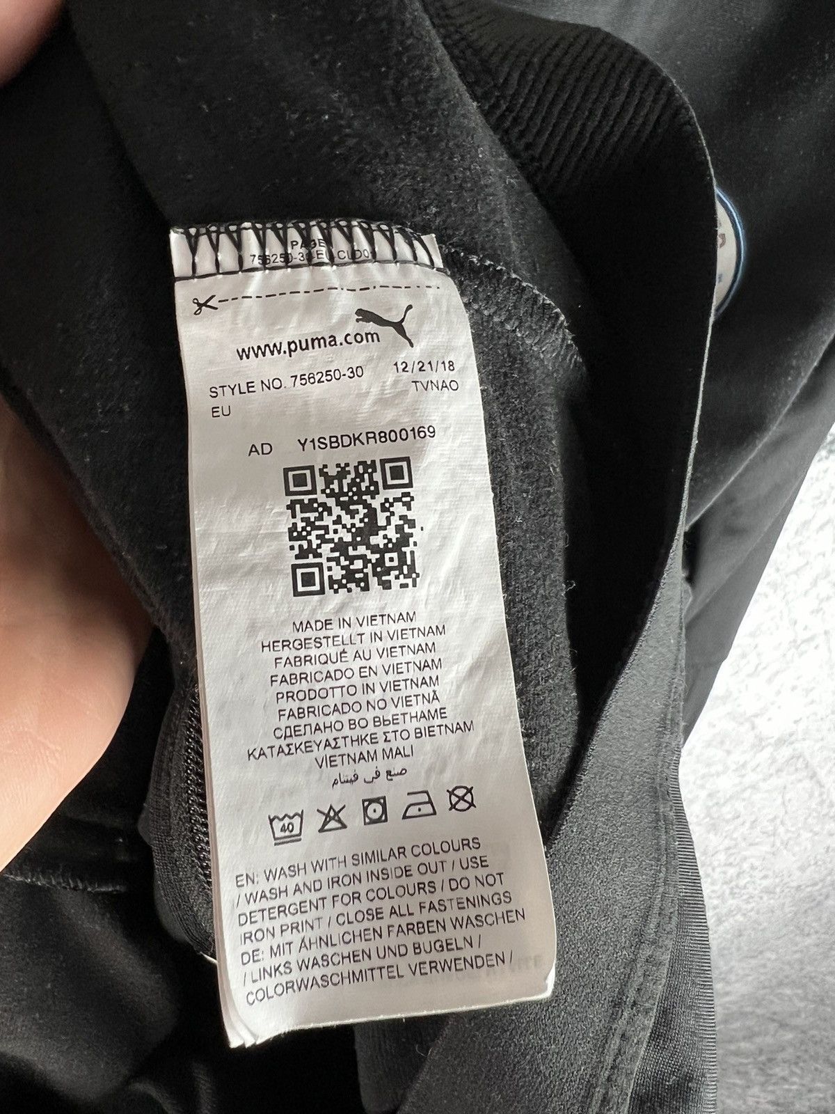 Puma Manchester City Puma soccer football zip Size US XXL / EU 58 / 5 - 5 Thumbnail