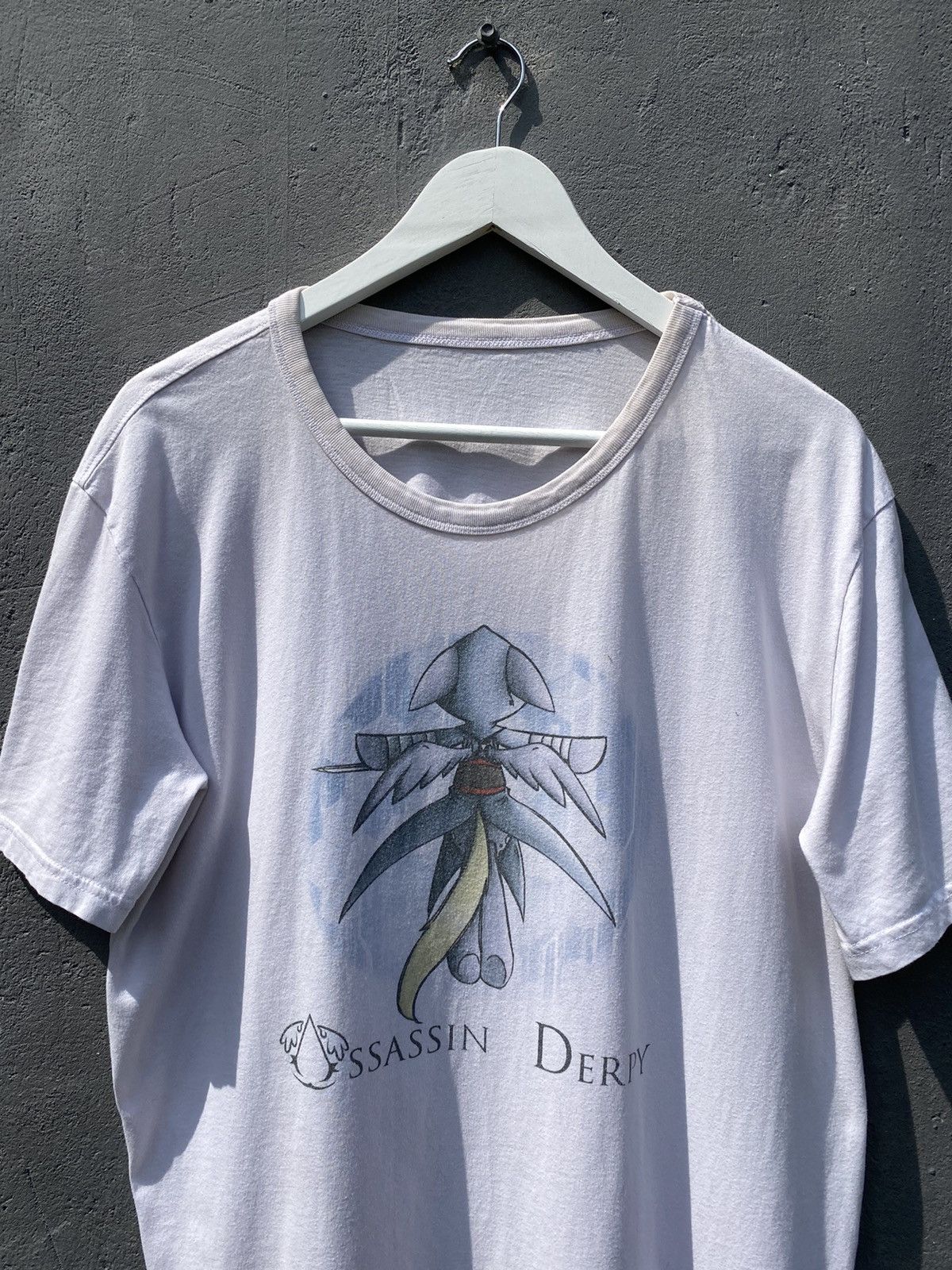Anime × Japanese Brand × Vintage Vintage 2000s ASSASSIN DERPY Anima Game Graphic T Shirt Size US L / EU 52-54 / 3 - 2 Thumbnail