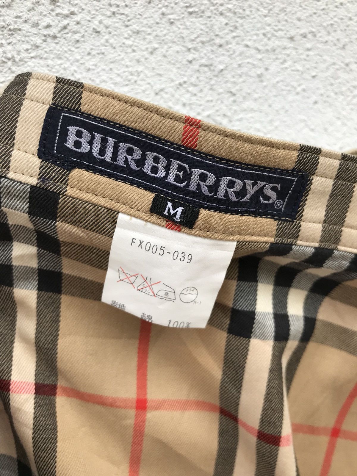 Burberry Vintage Burberry’s High Waist Nova Check Plaid Tartan Size US 26 / EU 42 - 5 Thumbnail