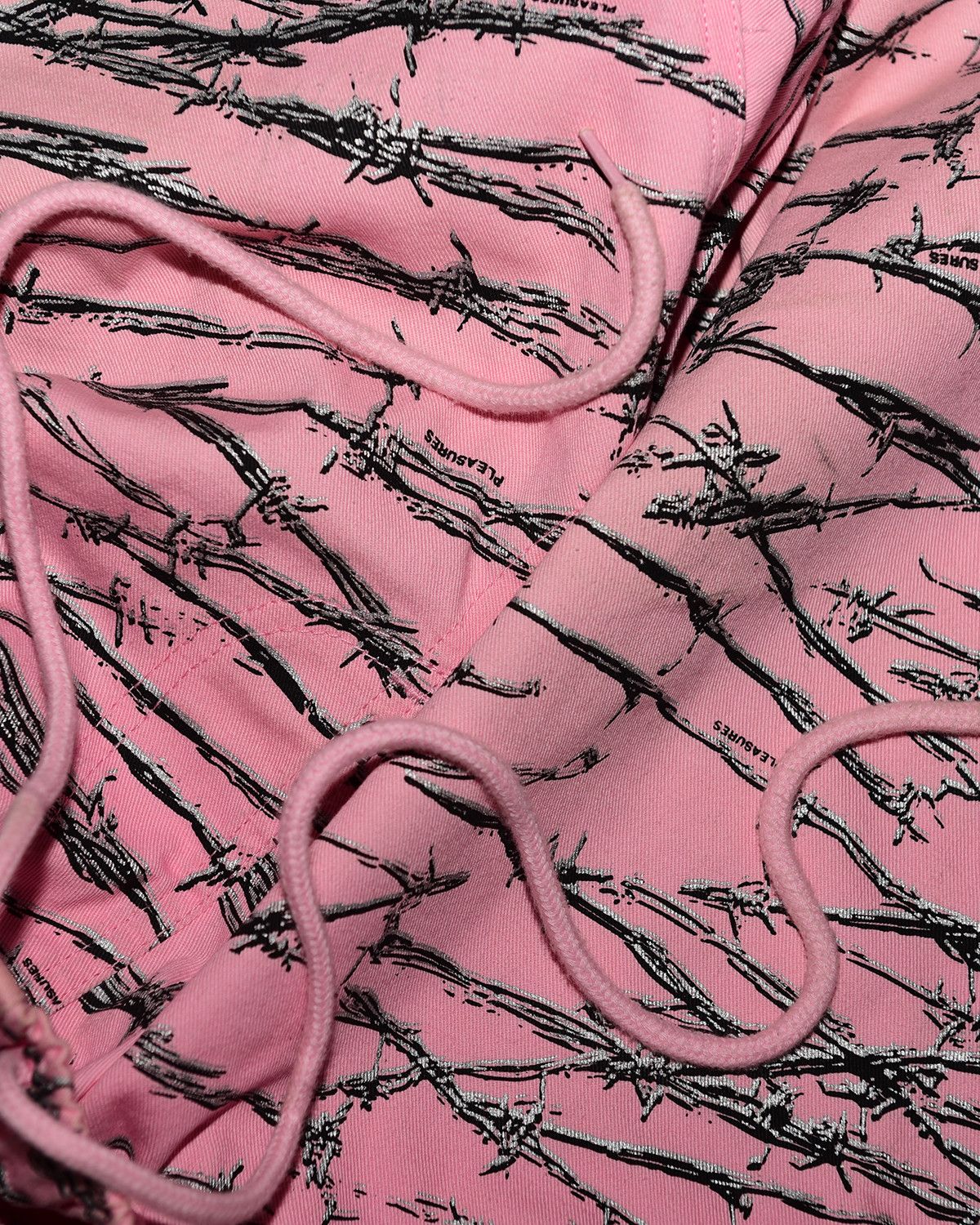 Pleasures Pleasures Pink Barbwire Shorts Size US 39 - 3 Thumbnail