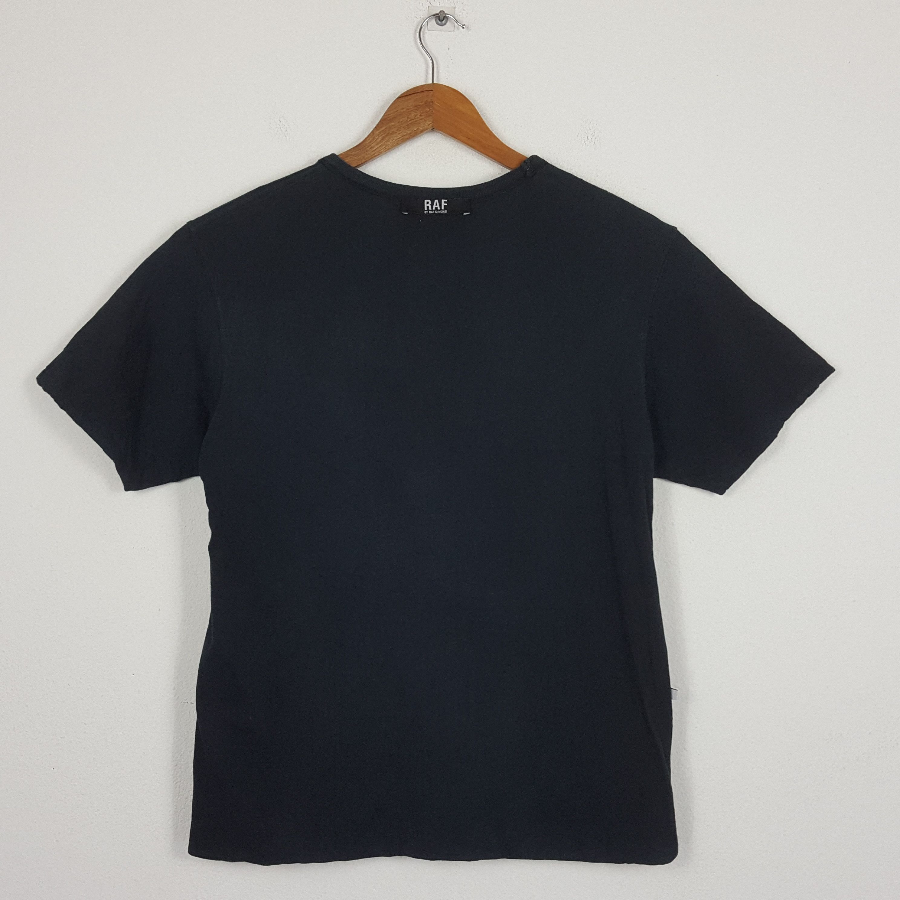 Raf Simons × Raf by Raf Simons × Vintage Vintage RAF by RAF SIMONS new tribes reversible T-Shirt Size US M / EU 48-50 / 2 - 7 Thumbnail