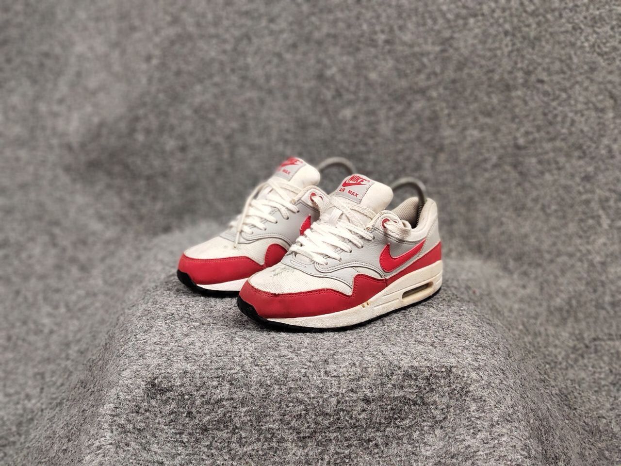 Nike Vintage Nike Air Max 1 Anniversary OG Red White Sneakers Size US 5 / EU 37 - 9 Thumbnail