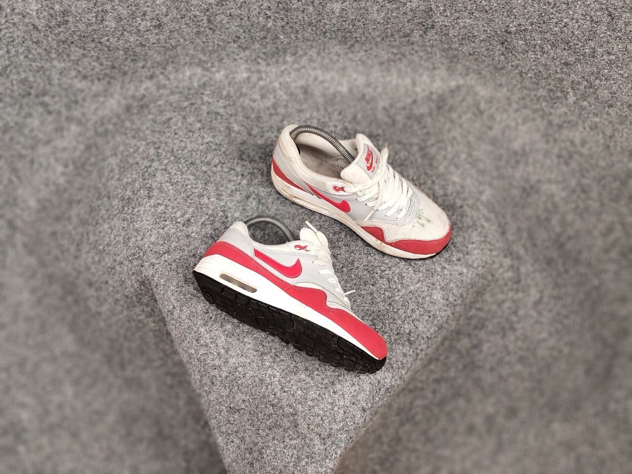 Nike Vintage Nike Air Max 1 Anniversary OG Red White Sneakers Size US 5 / EU 37 - 18 Thumbnail
