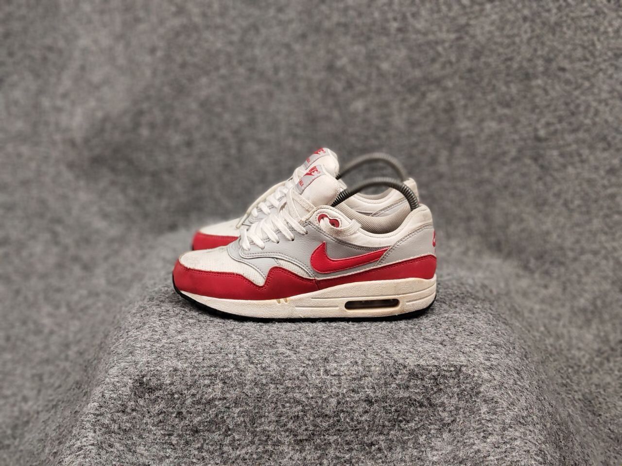 Nike Vintage Nike Air Max 1 Anniversary OG Red White Sneakers Size US 5 / EU 37 - 8 Thumbnail