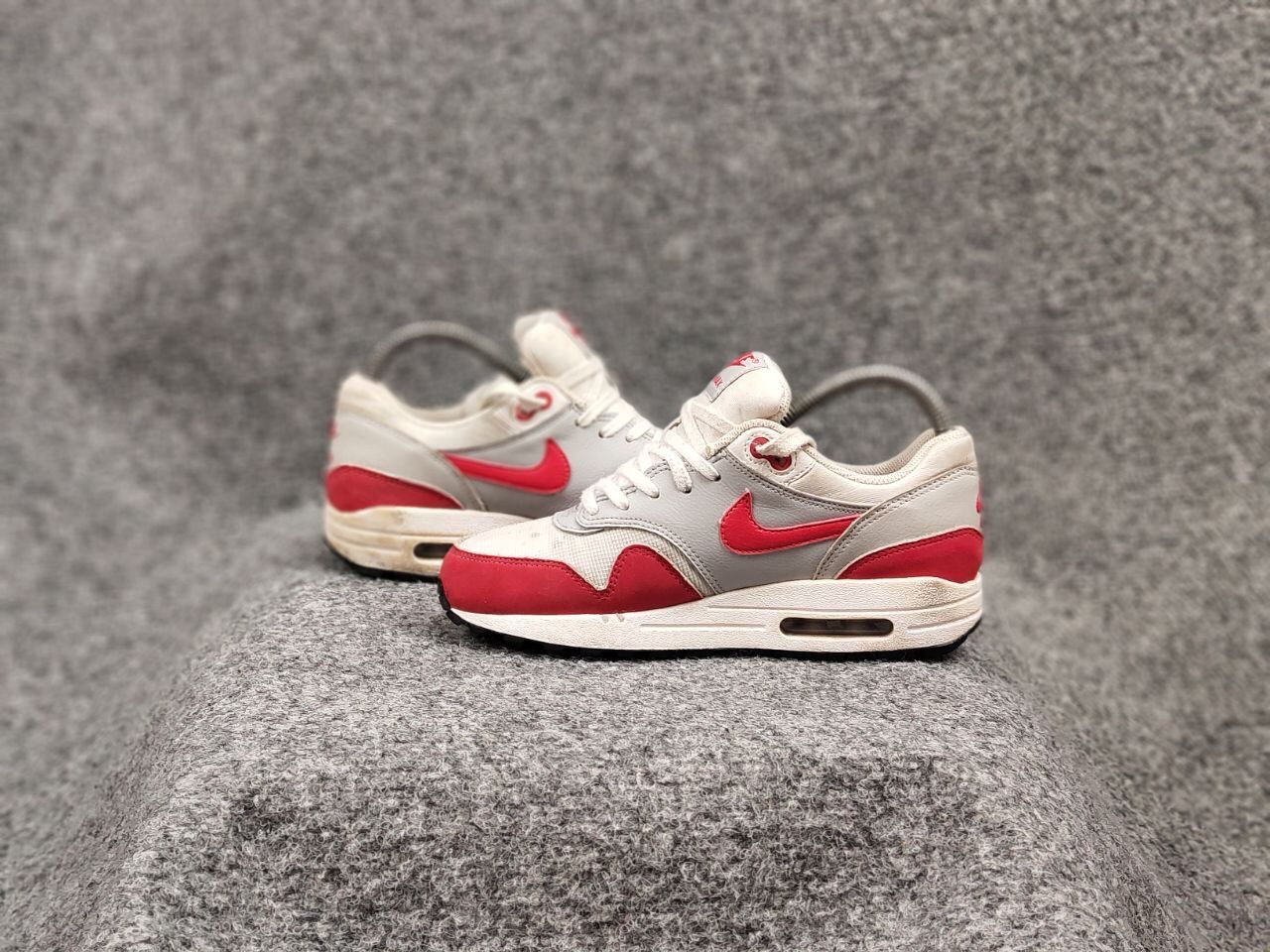 Nike Vintage Nike Air Max 1 Anniversary OG Red White Sneakers Size US 5 / EU 37 - 16 Thumbnail