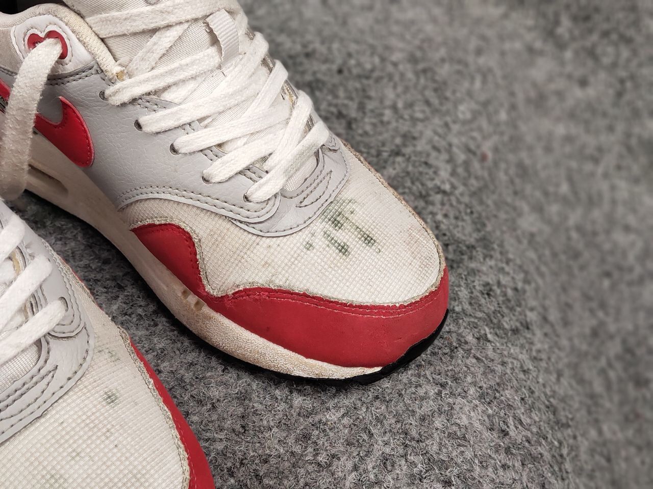 Nike Vintage Nike Air Max 1 Anniversary OG Red White Sneakers Size US 5 / EU 37 - 14 Thumbnail