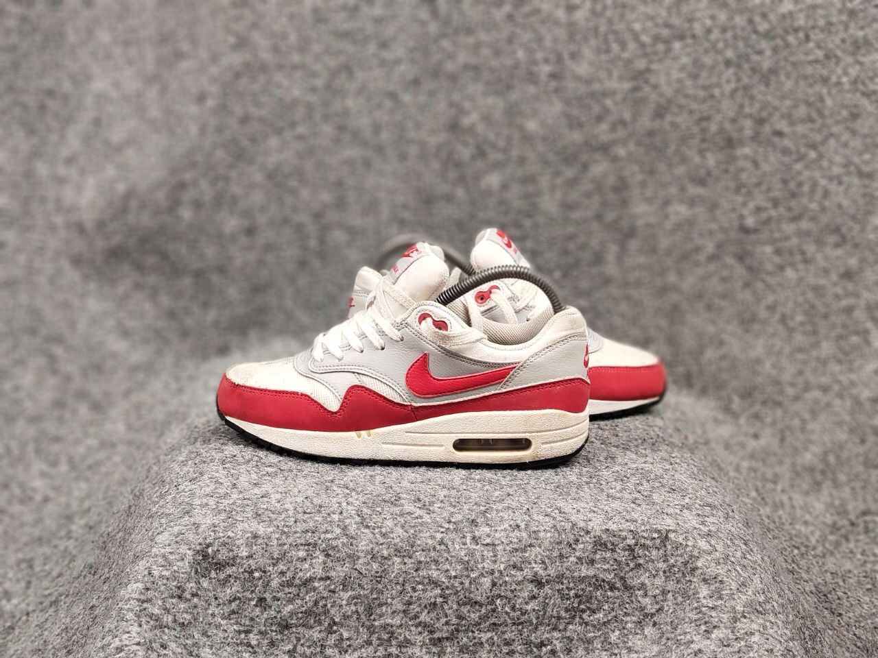 Nike Vintage Nike Air Max 1 Anniversary OG Red White Sneakers Size US 5 / EU 37 - 17 Thumbnail