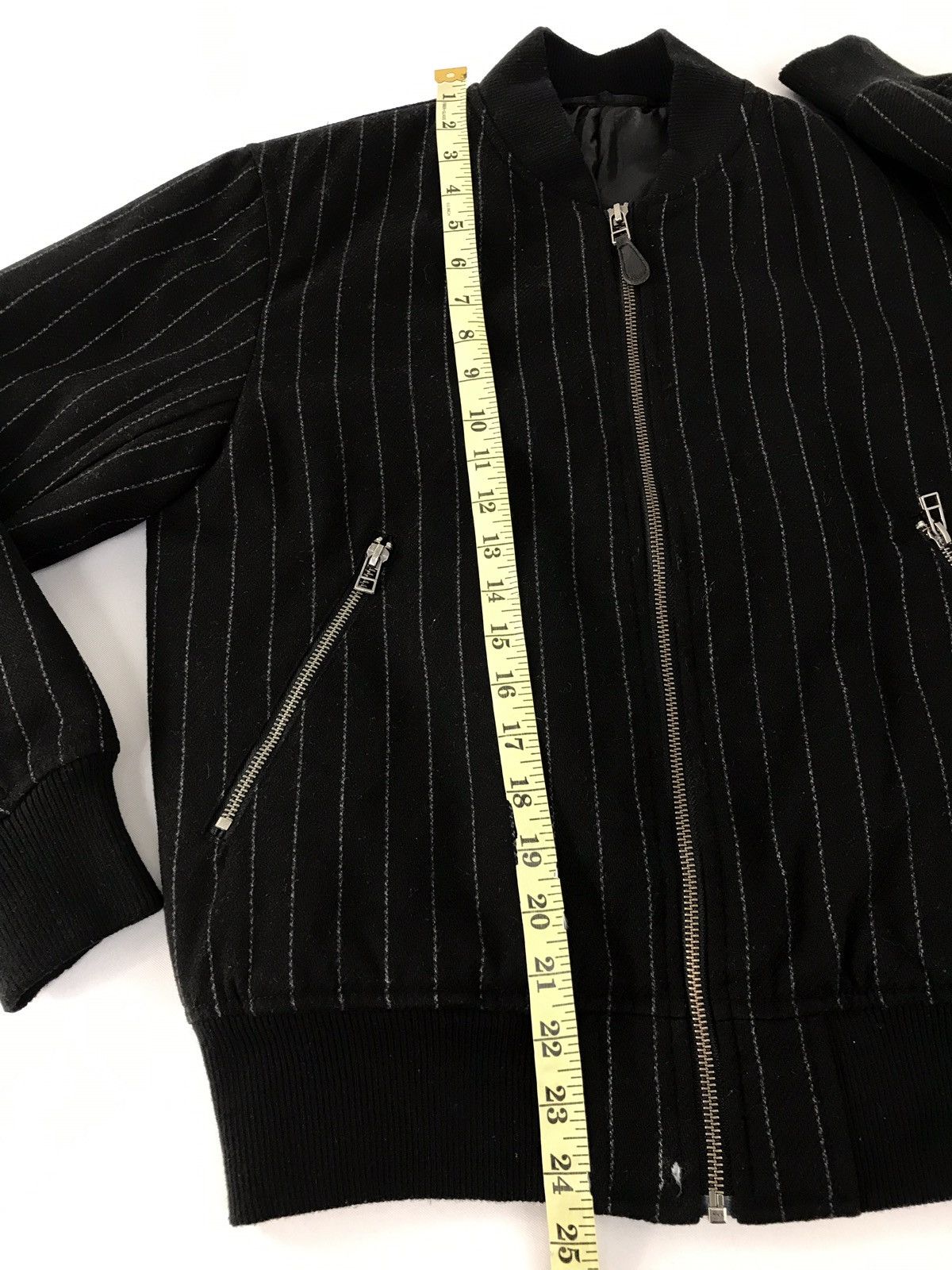 Japanese Brand × Vintage Vintage Gu Bomber Jacket Striped Fleece Inner Style Size US S / EU 44-46 / 1 - 13 Thumbnail