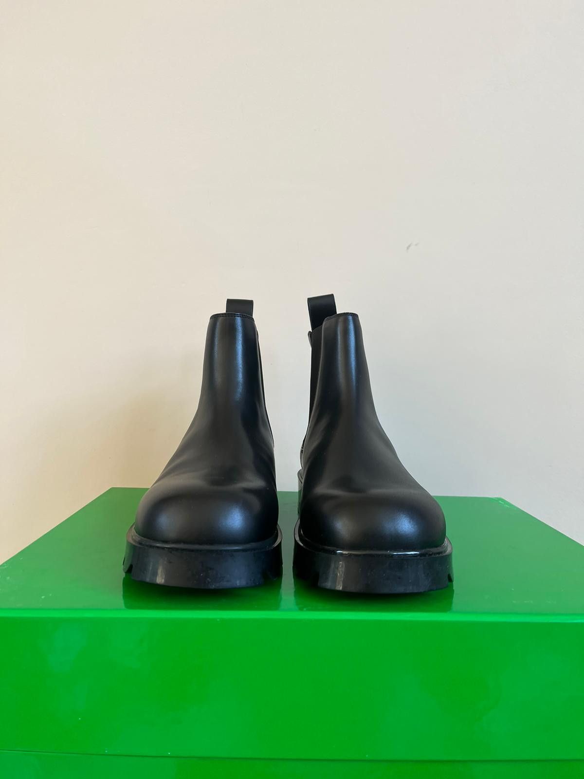 Bottega Veneta Ankle Boots in Shibuya Calfskin Size US 9 / EU 42 - 7 Thumbnail