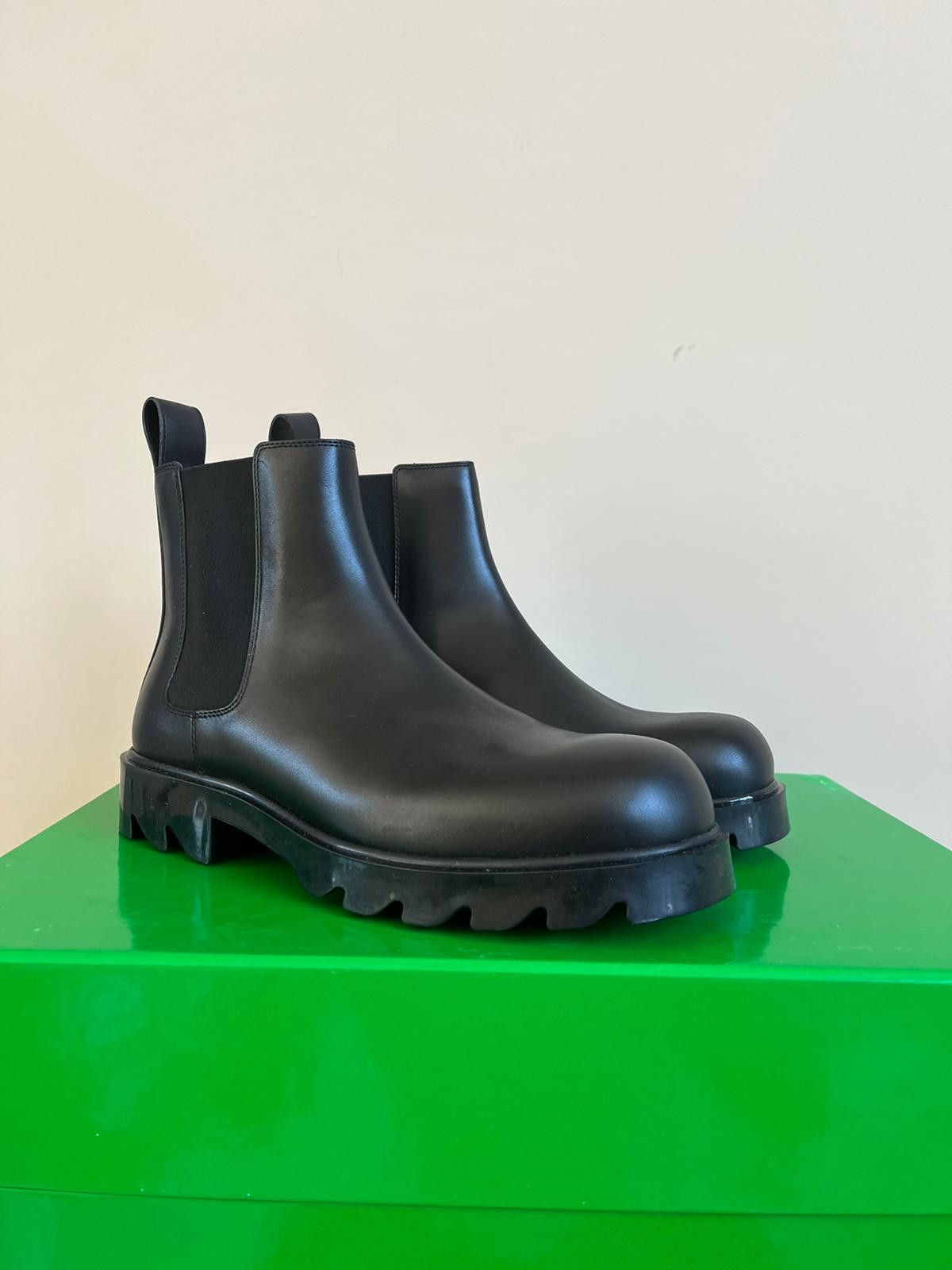 Bottega Veneta Ankle Boots in Shibuya Calfskin Size US 9 / EU 42 - 5 Thumbnail