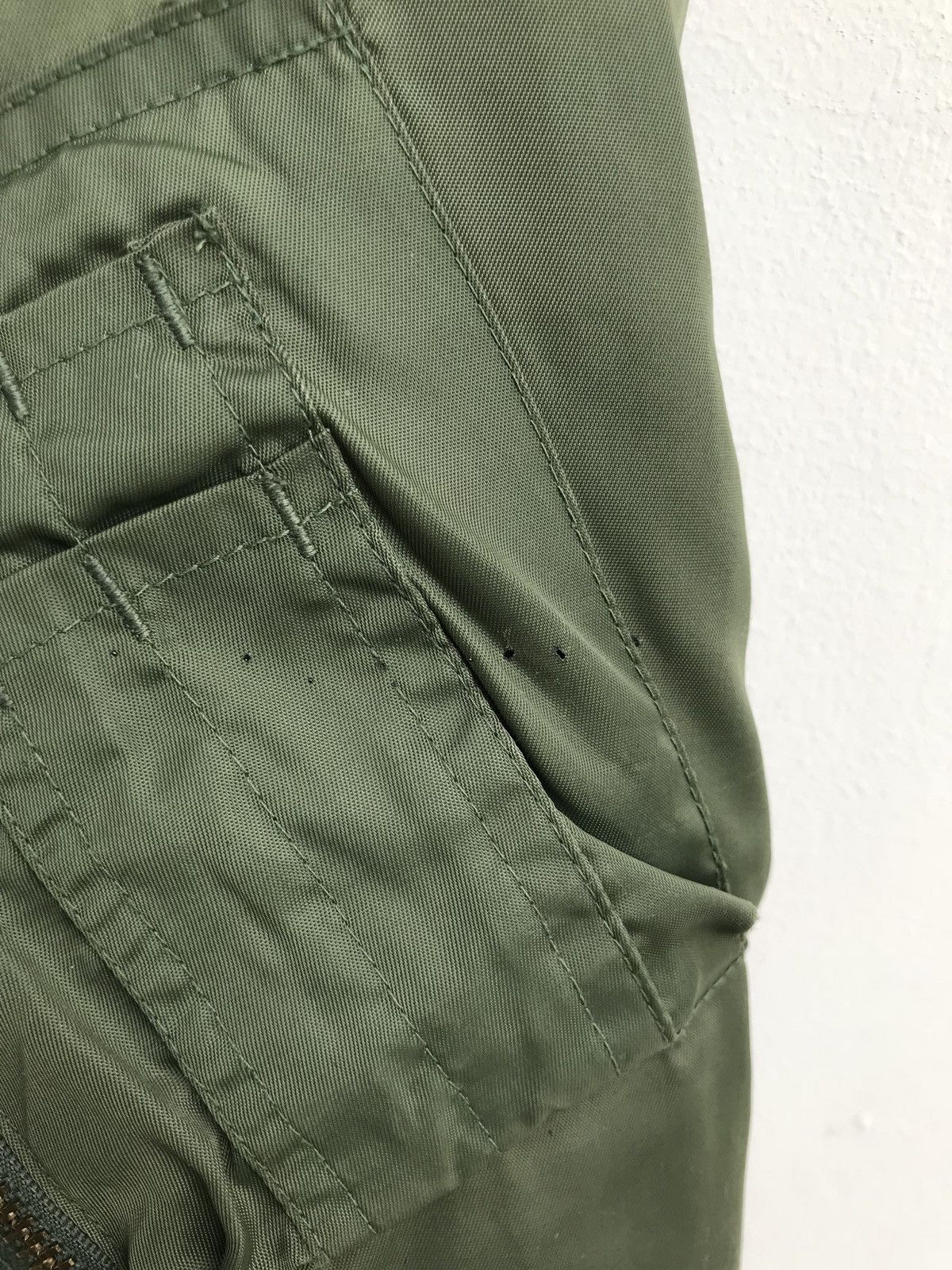 Other Military MA-1 Bomber Jacket Flyers Man Intermediate Size US M / EU 48-50 / 2 - 4 Thumbnail
