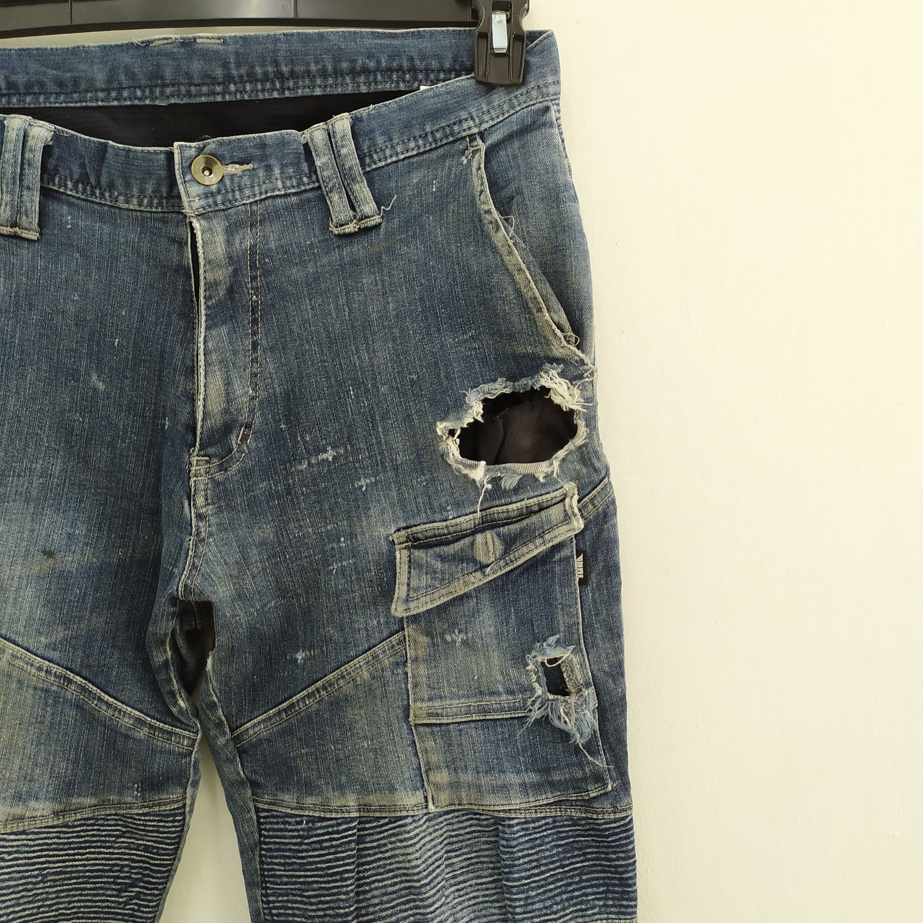 Japanese Brand TORA DISTRESSED FADED CARGO PANTS MULTIPOCKET TACTICAL Size US 32 / EU 48 - 4 Thumbnail