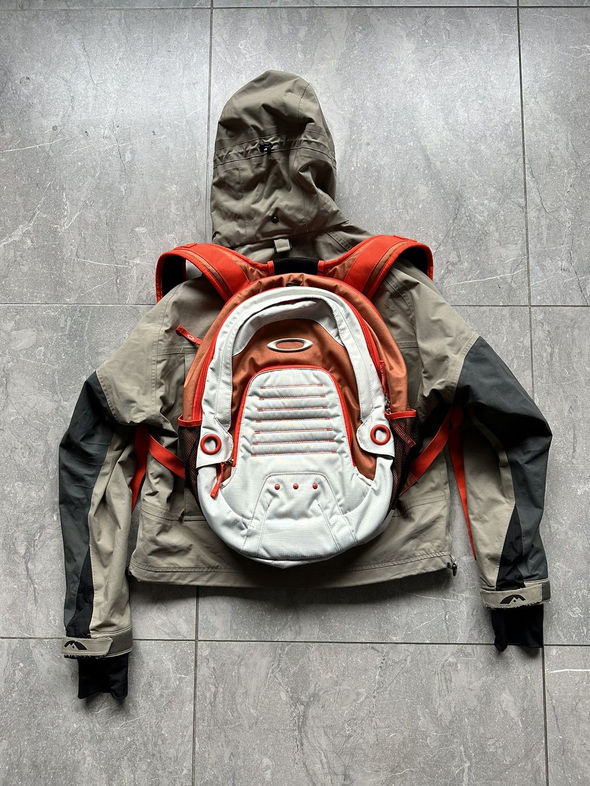 Vintage Oakley Hard Shell Backpack