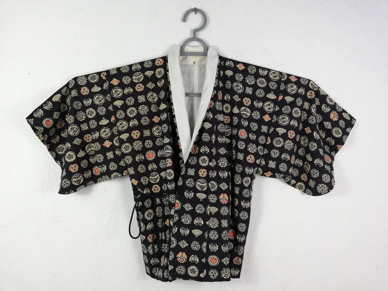 Japanese Brand Vintage Japanese Traditional Full Print Short Kimono Size US L / EU 52-54 / 3 - 1 Thumbnail