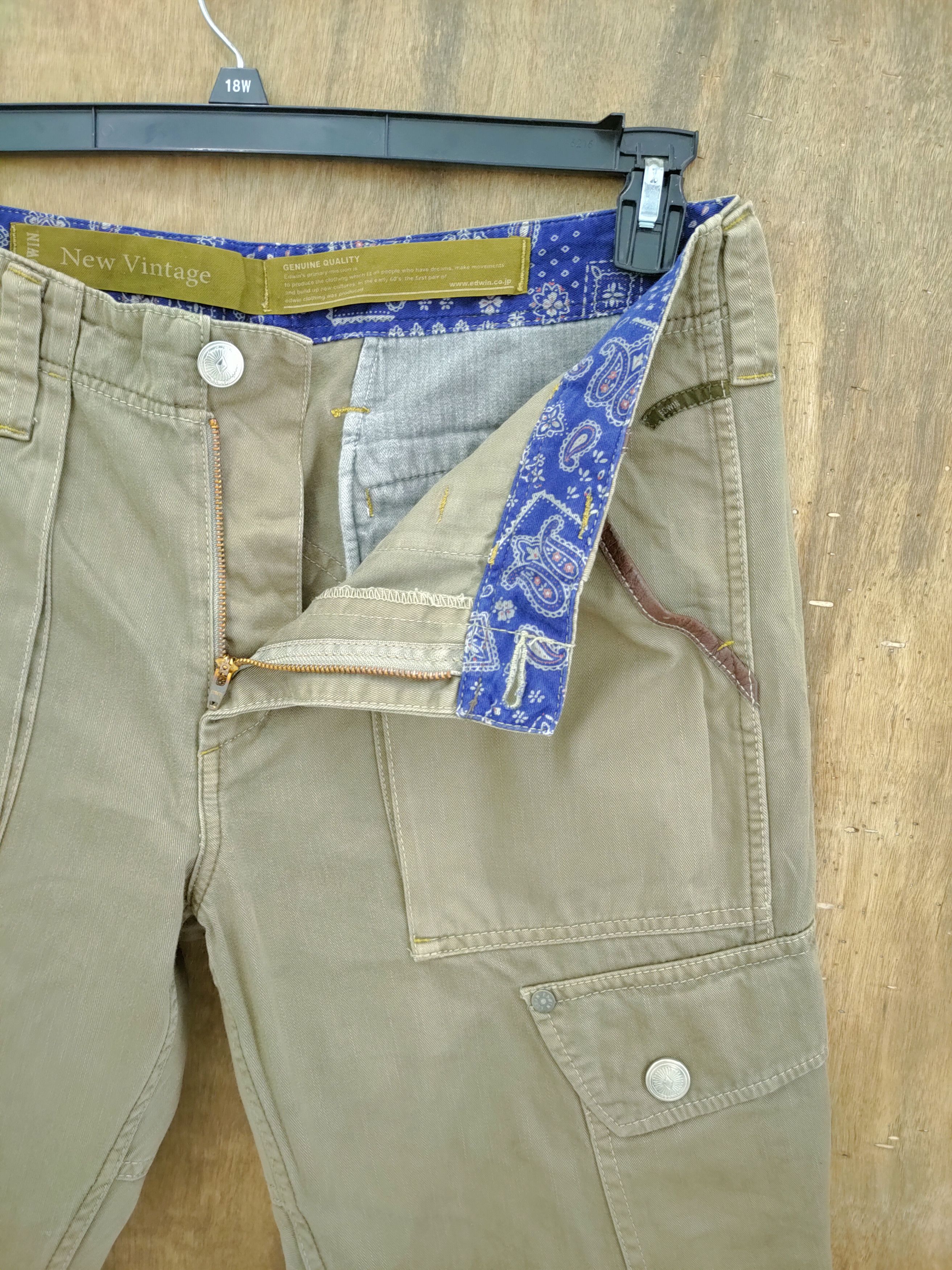 Japanese Brand × Vintage JAPANESE BRAND VINTAGE STYLE CARGO PANTS Size US 34 / EU 50 - 8 Thumbnail