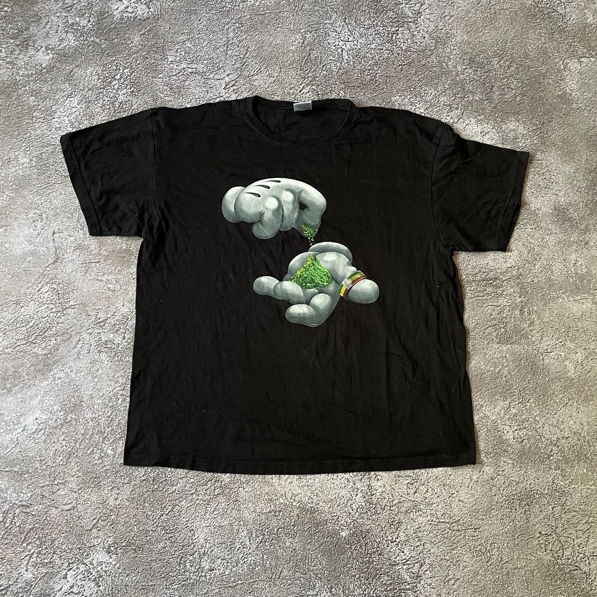 Vintage Vintage Y2K Graphic Tee Weed Smoke Print Faded Black Goth XL Size US XL / EU 56 / 4 - 2 Thumbnail