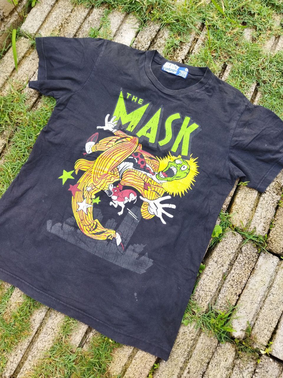 Vintage Vintage The Mask Movie Tshirt - Size L Size US L / EU 52-54 / 3 - 2 Thumbnail
