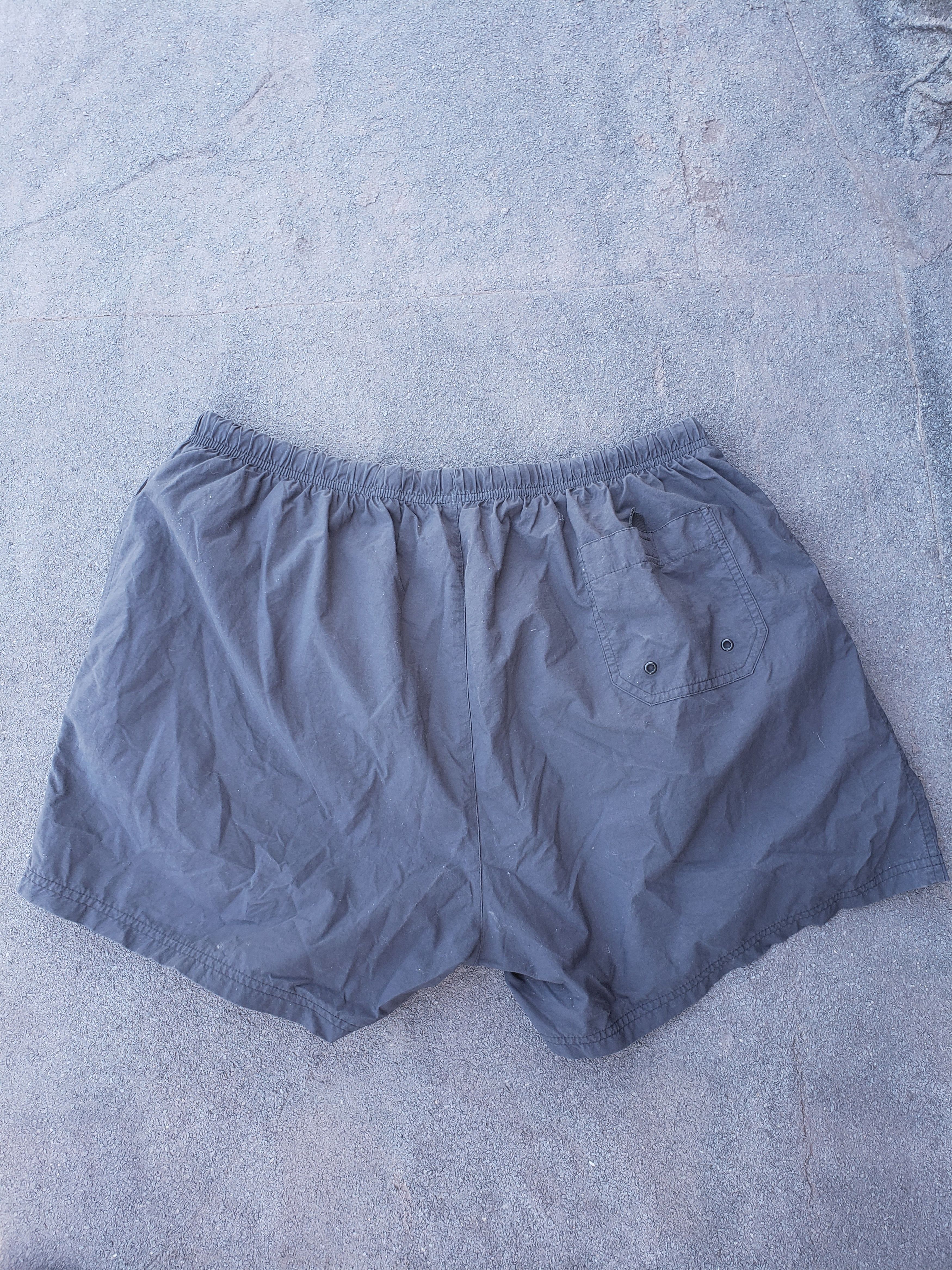 Nike Vintage nike y2k shorts Size US 38 / EU 54 - 13 Thumbnail